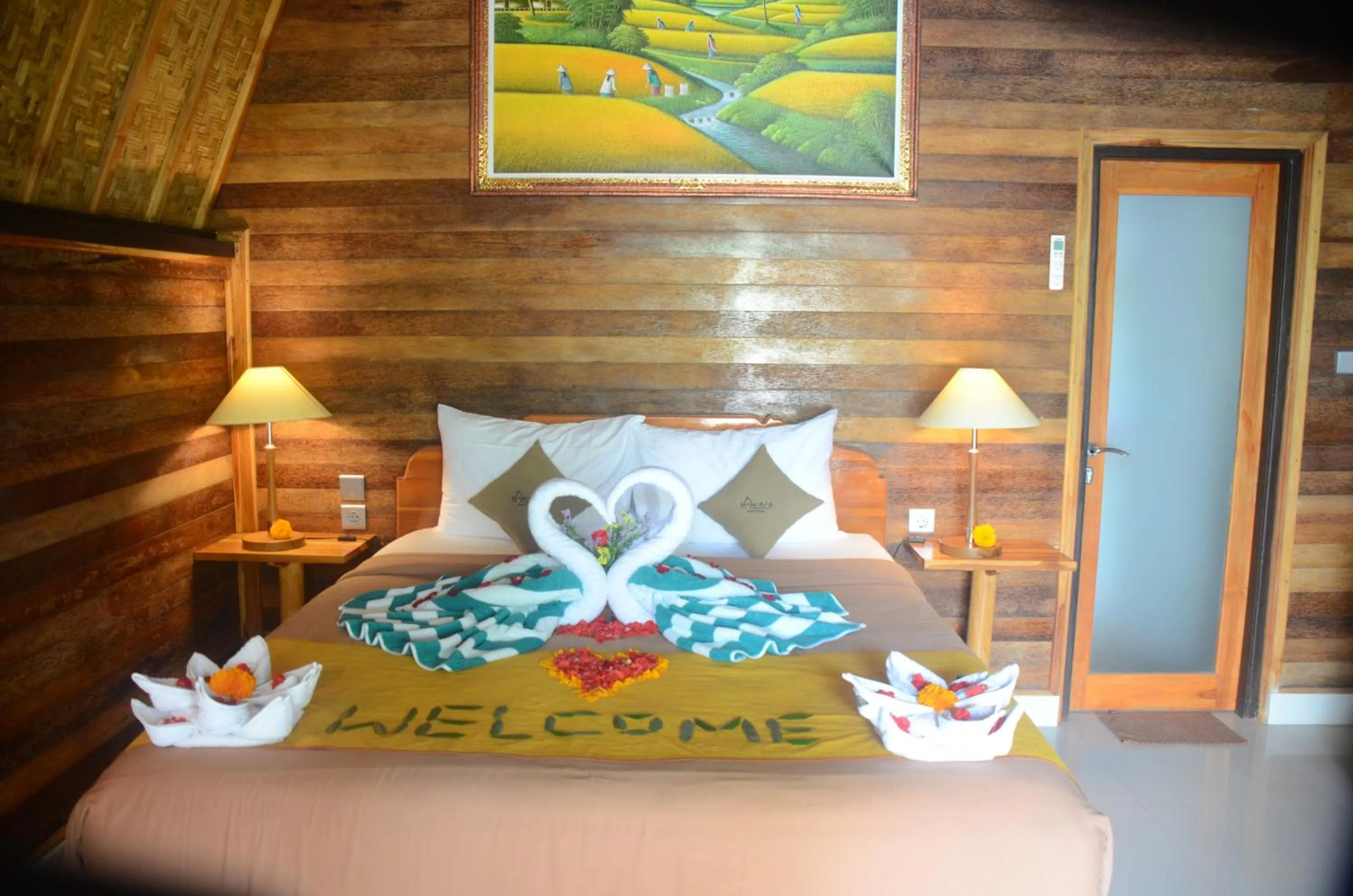 Bed in Mamaras Guest House