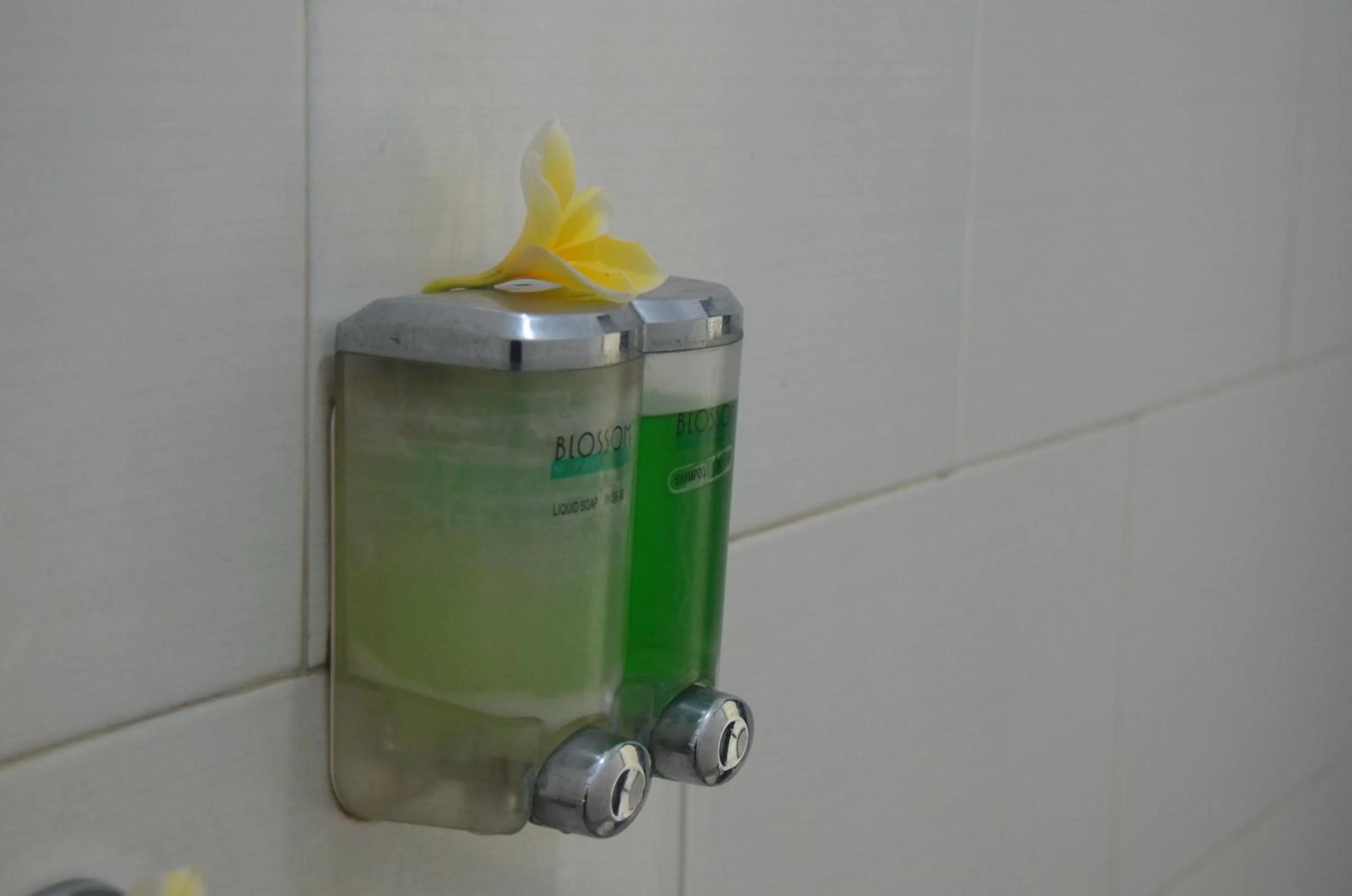 Bathroom in Mamaras Guest House