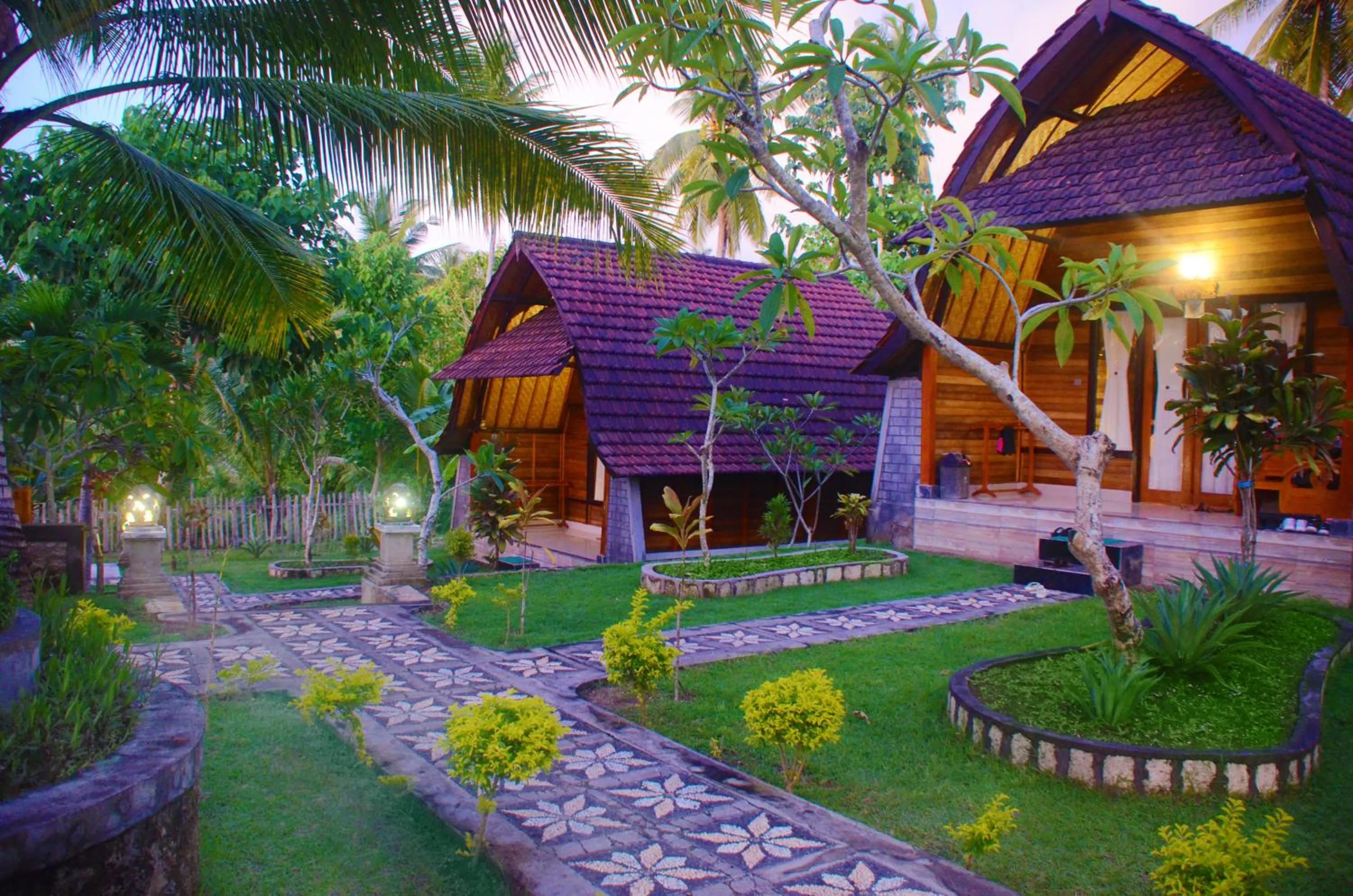 Mamaras Guest House