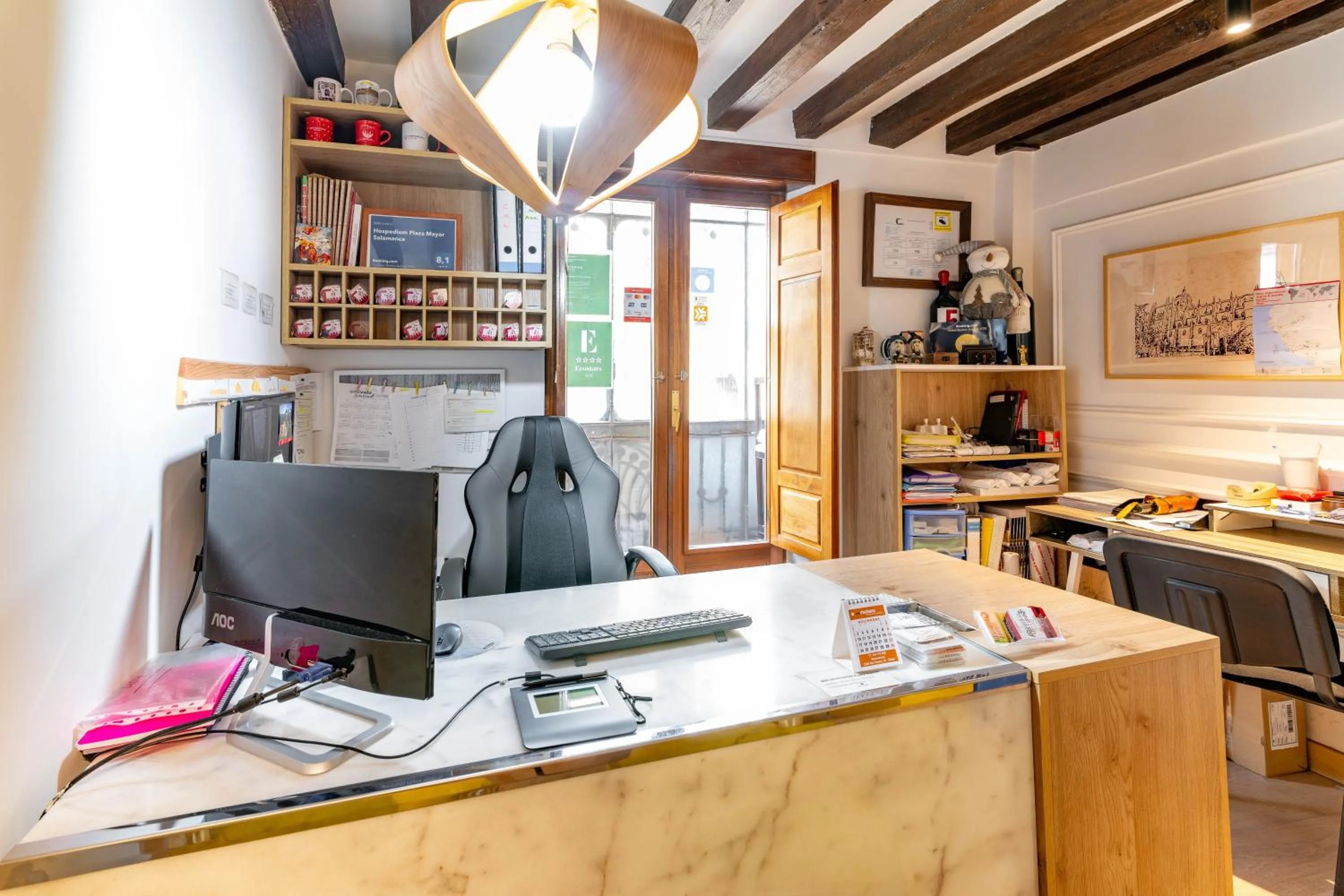 Lobby or reception in Hospedium Plaza Mayor Salamanca