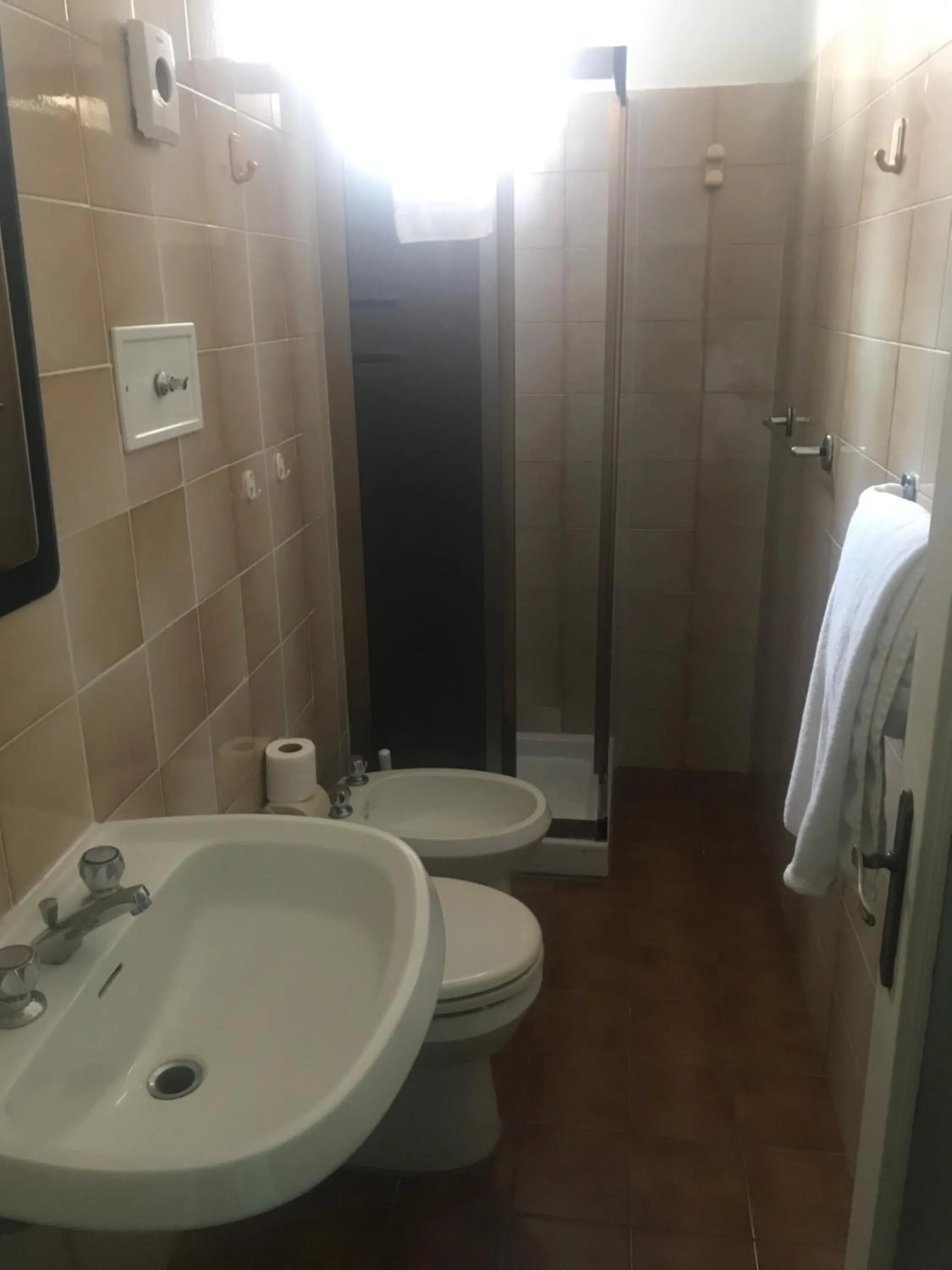 Shower in Hotel Doria