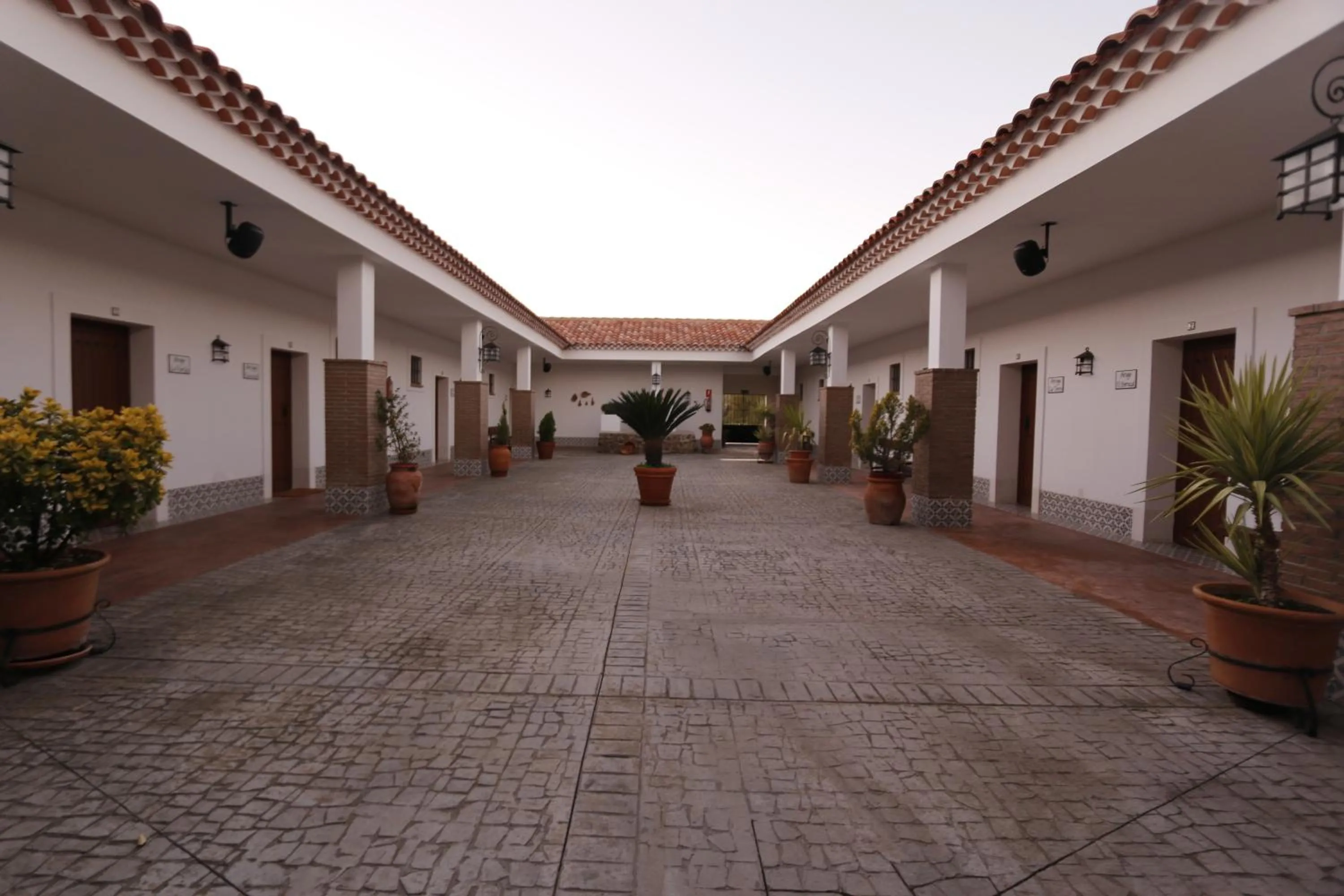 Patio in Hotel Rural Arroyo la Plata by Bossh Hotels