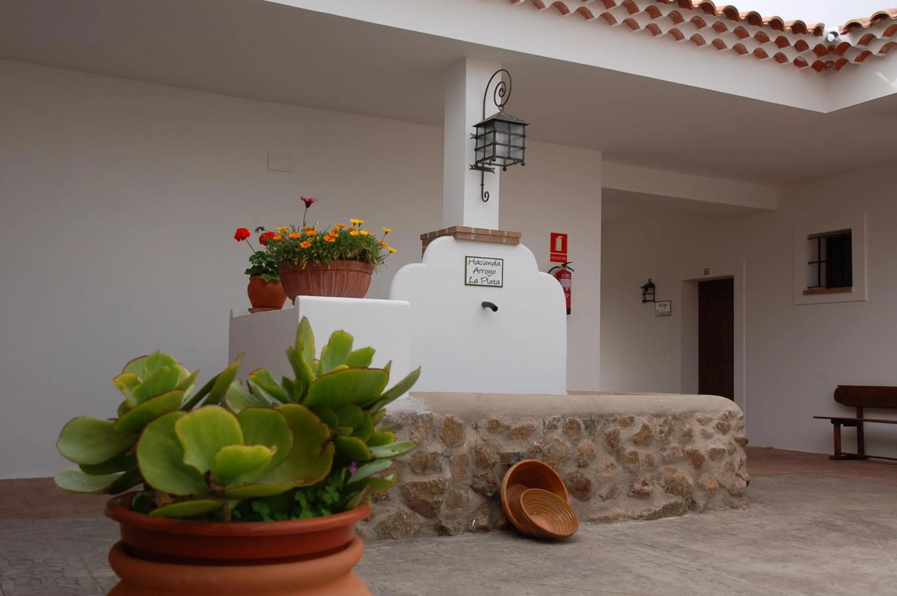 Patio in Hotel Rural Arroyo la Plata by Bossh Hotels