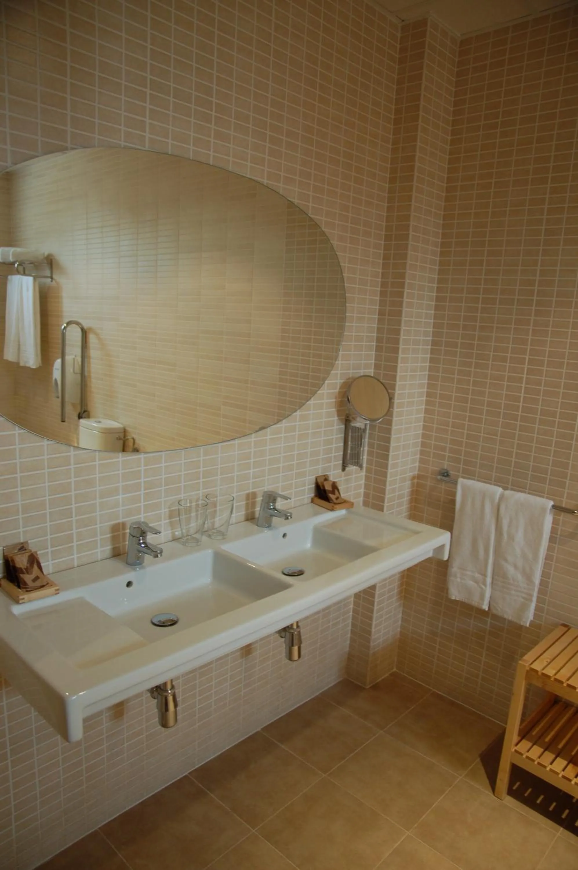 Bathroom in Hotel Rural Arroyo la Plata by Bossh Hotels