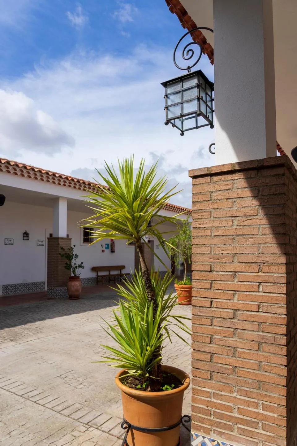 Patio in Hotel Rural Arroyo la Plata by Bossh Hotels
