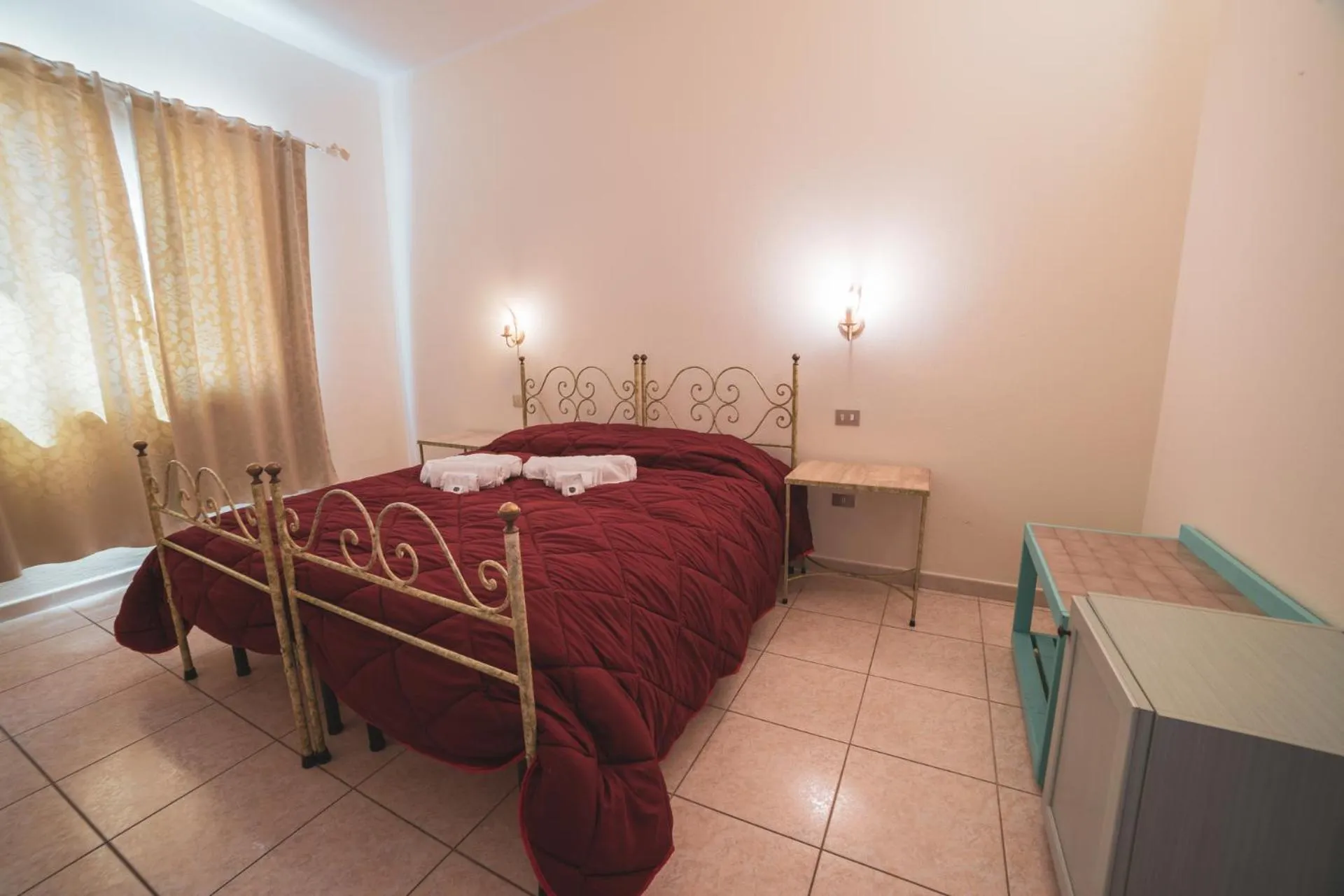 Bed in Villa Alberta Hotel