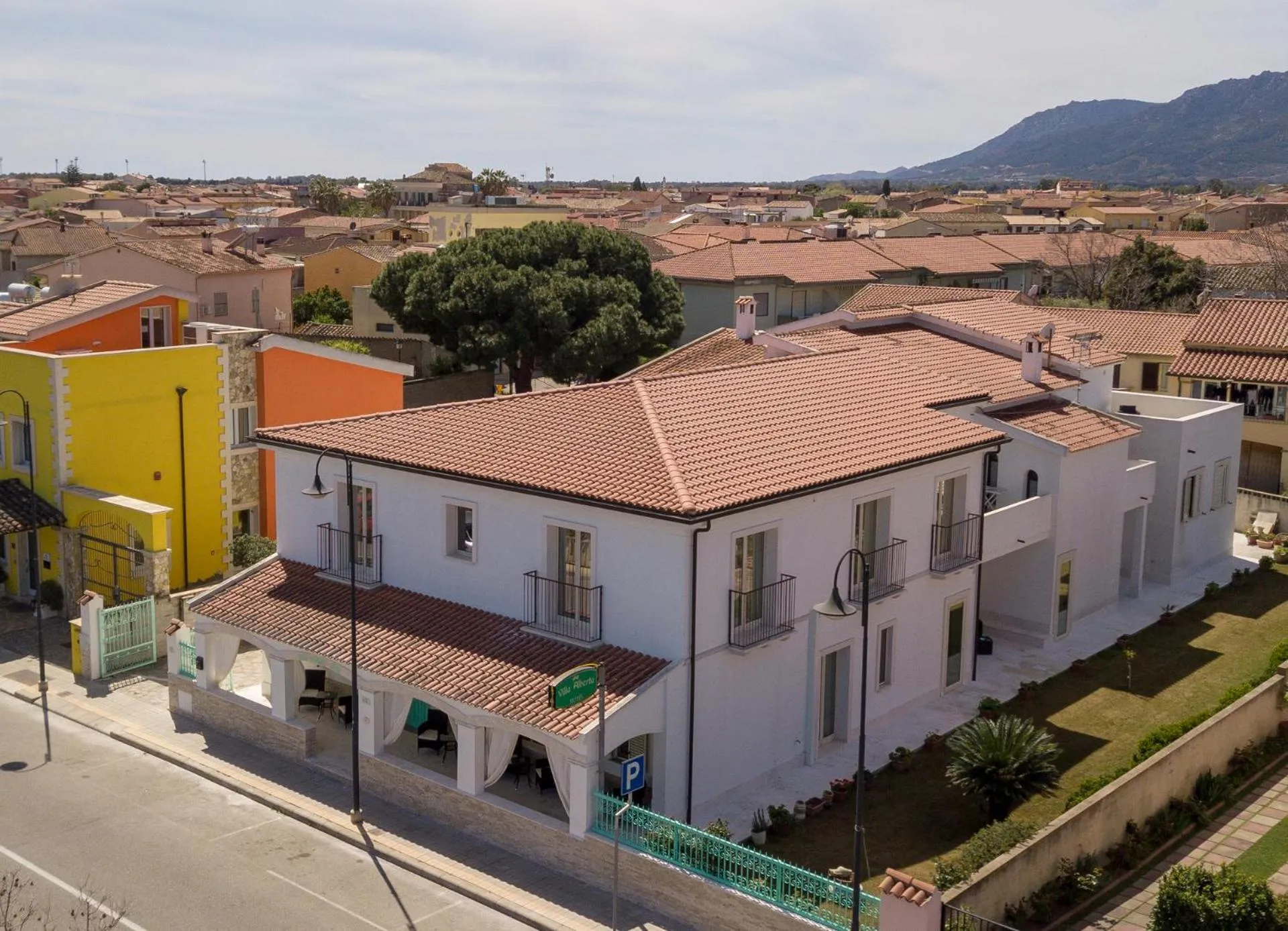 Property building in Villa Alberta Hotel