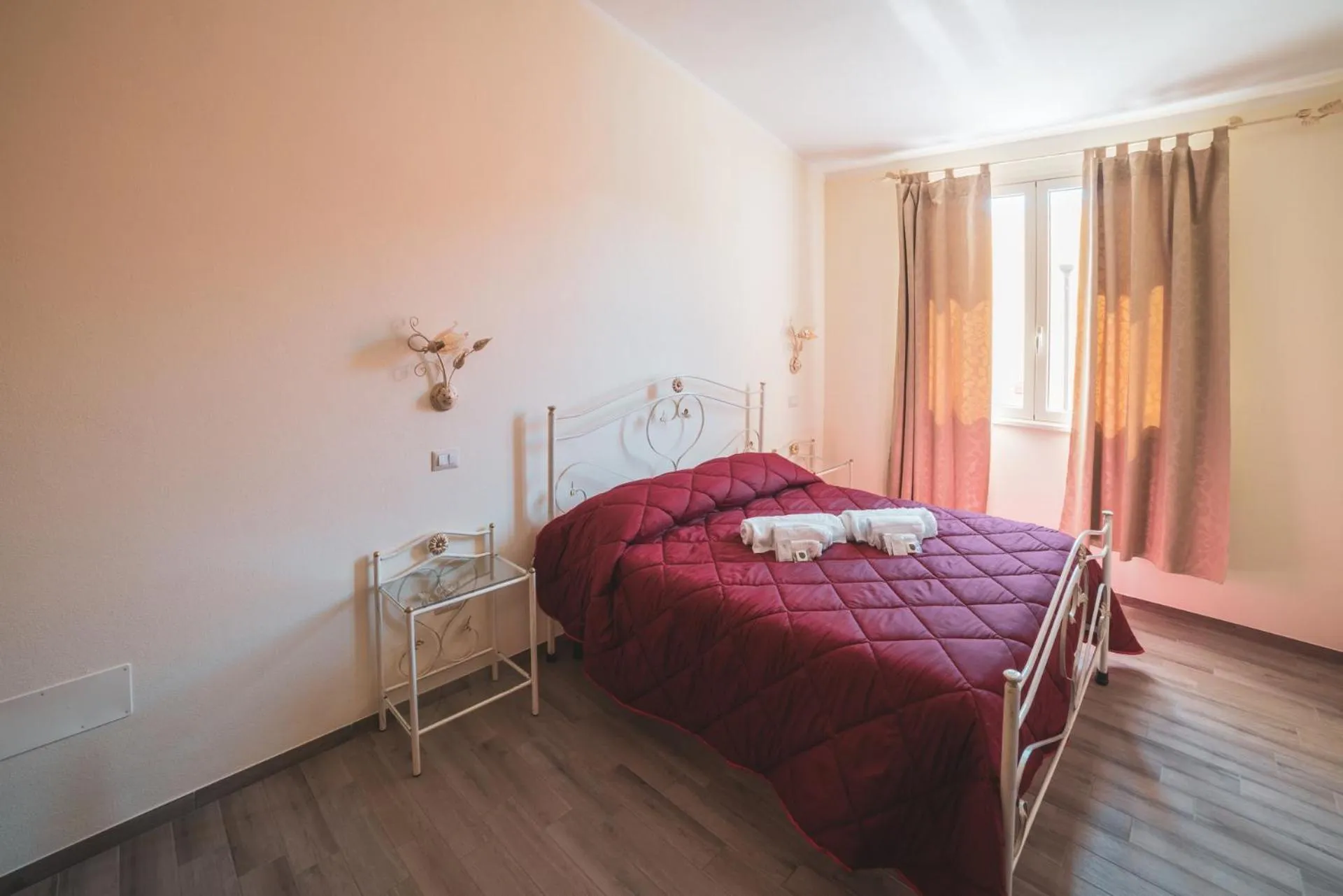 Bed in Villa Alberta Hotel