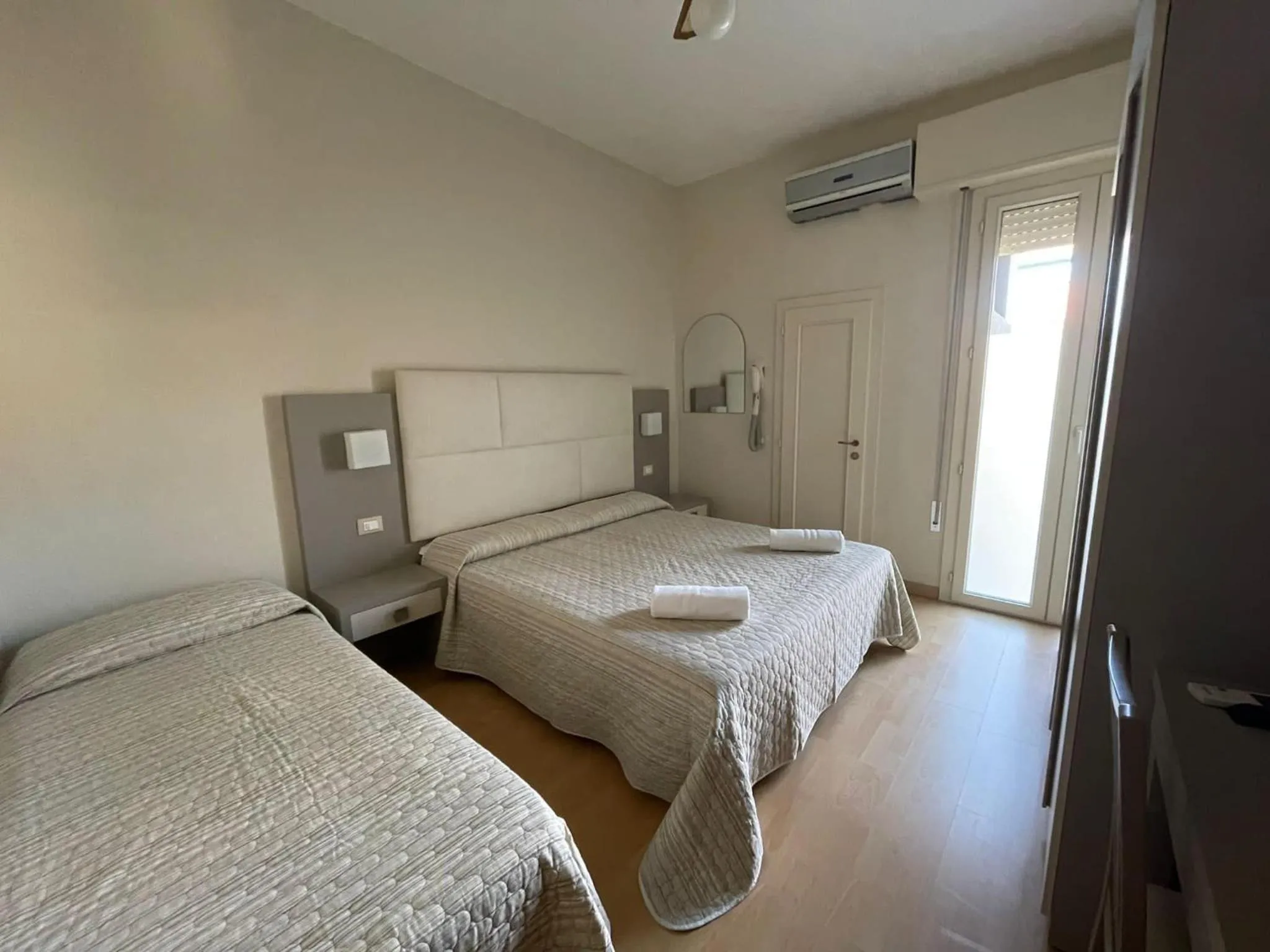 Photo of the whole room, Bed in Hotel Vera