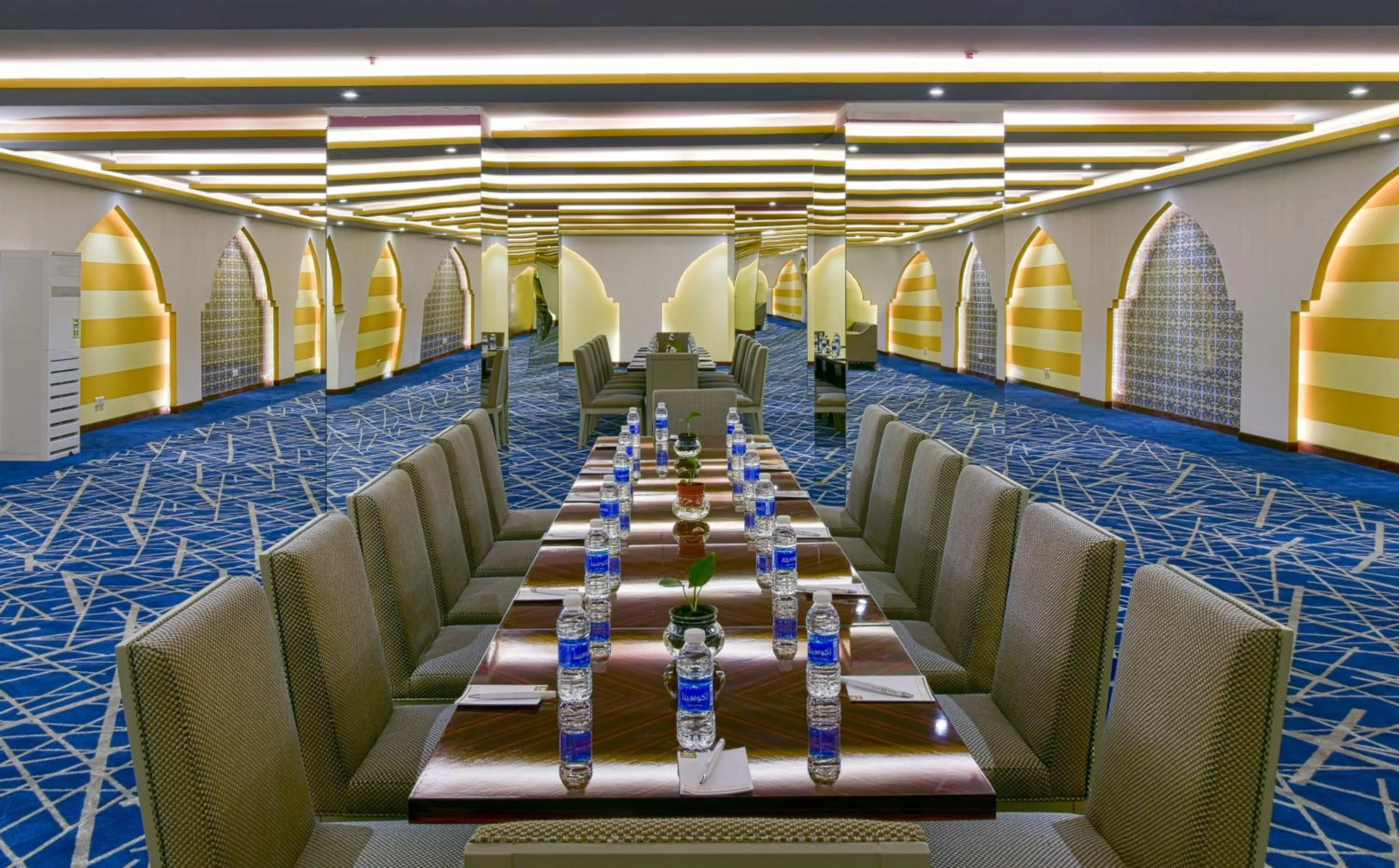 Banquet/Function facilities in Golden Dune Hotel Turaif