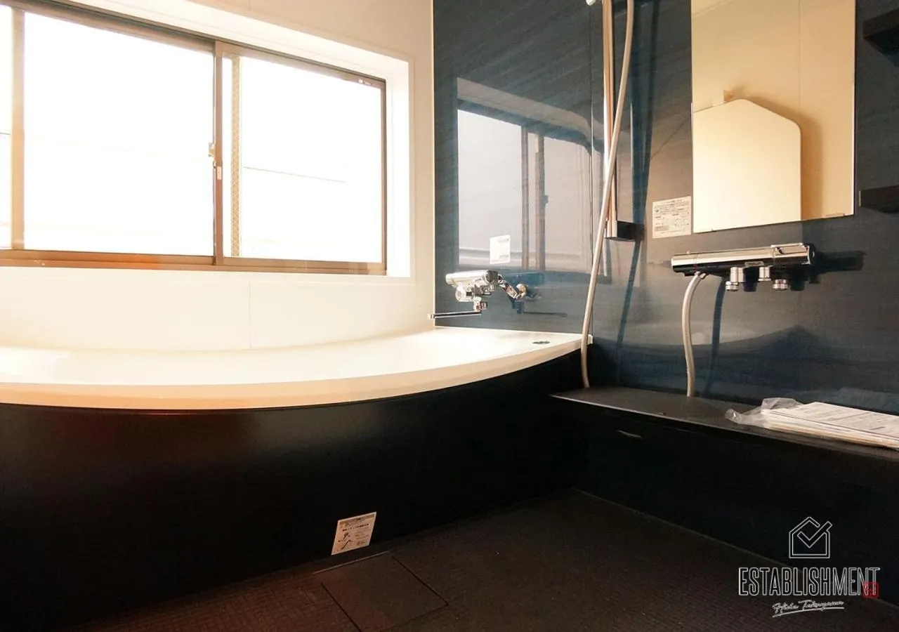 Shower in BEYOND HOTEL Takayama 1st