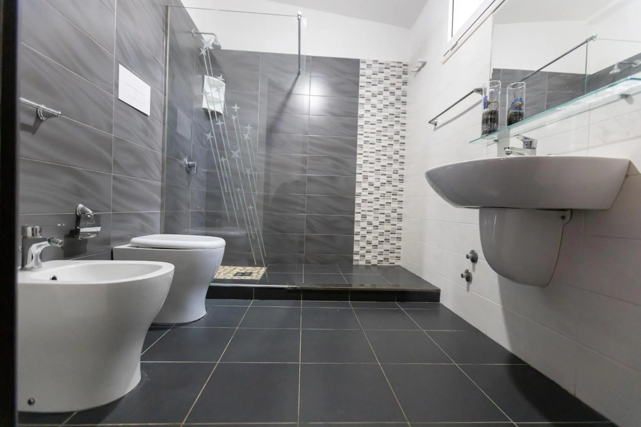 RESIDENCE EMARINE con SERVIZIO SPIAGGIA INCLUSO