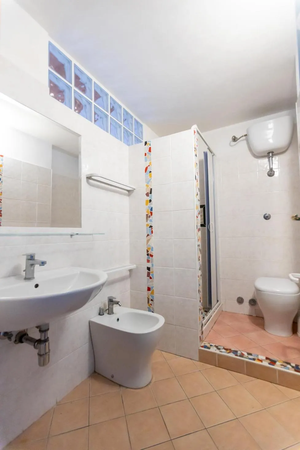 RESIDENCE EMARINE con SERVIZIO SPIAGGIA INCLUSO