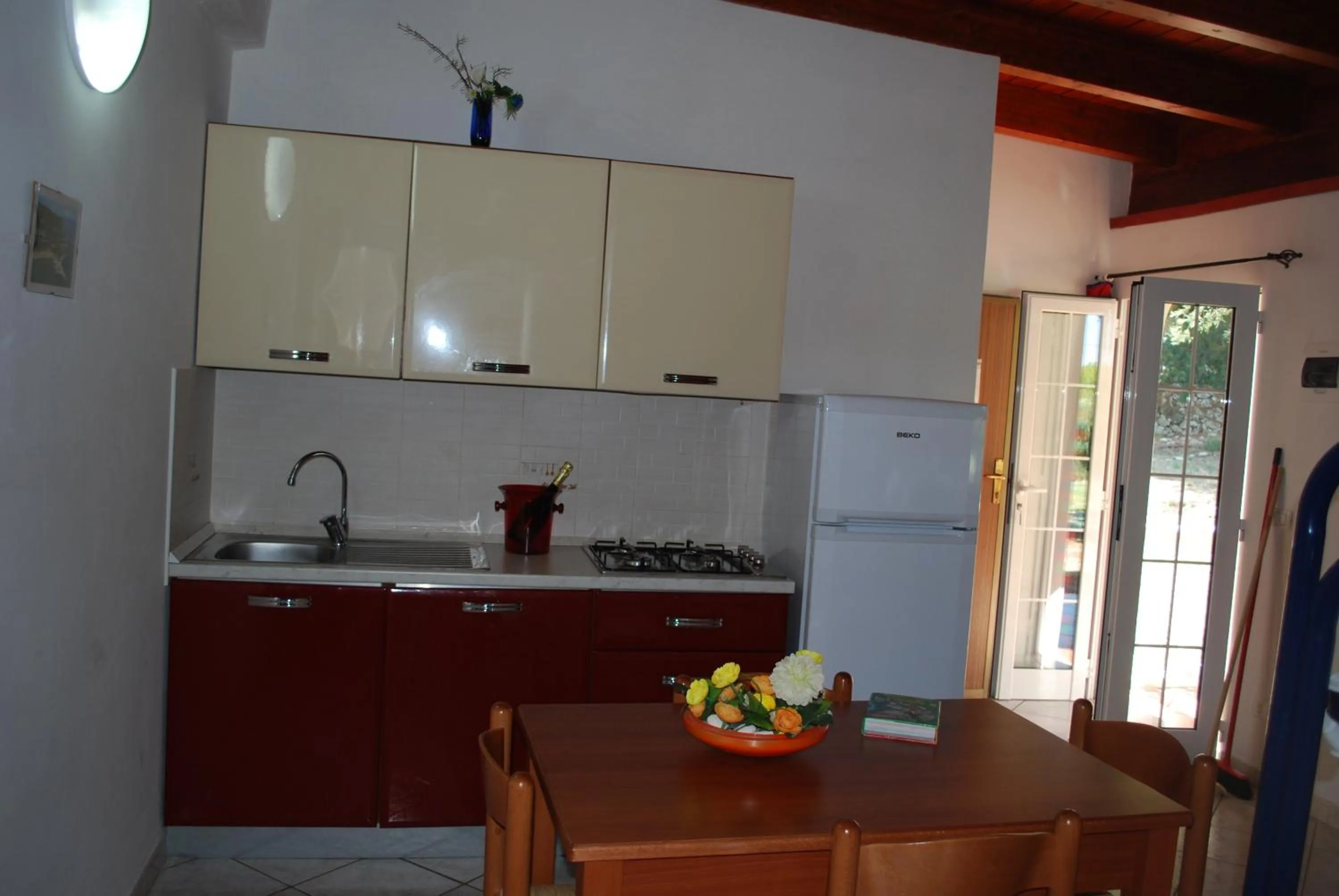 Day in RESIDENCE EMARINE con SERVIZIO SPIAGGIA INCLUSO