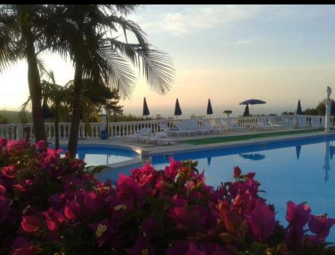 RESIDENCE EMARINE con SERVIZIO SPIAGGIA INCLUSO