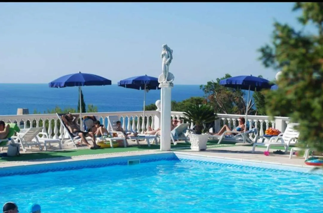 RESIDENCE EMARINE con SERVIZIO SPIAGGIA INCLUSO