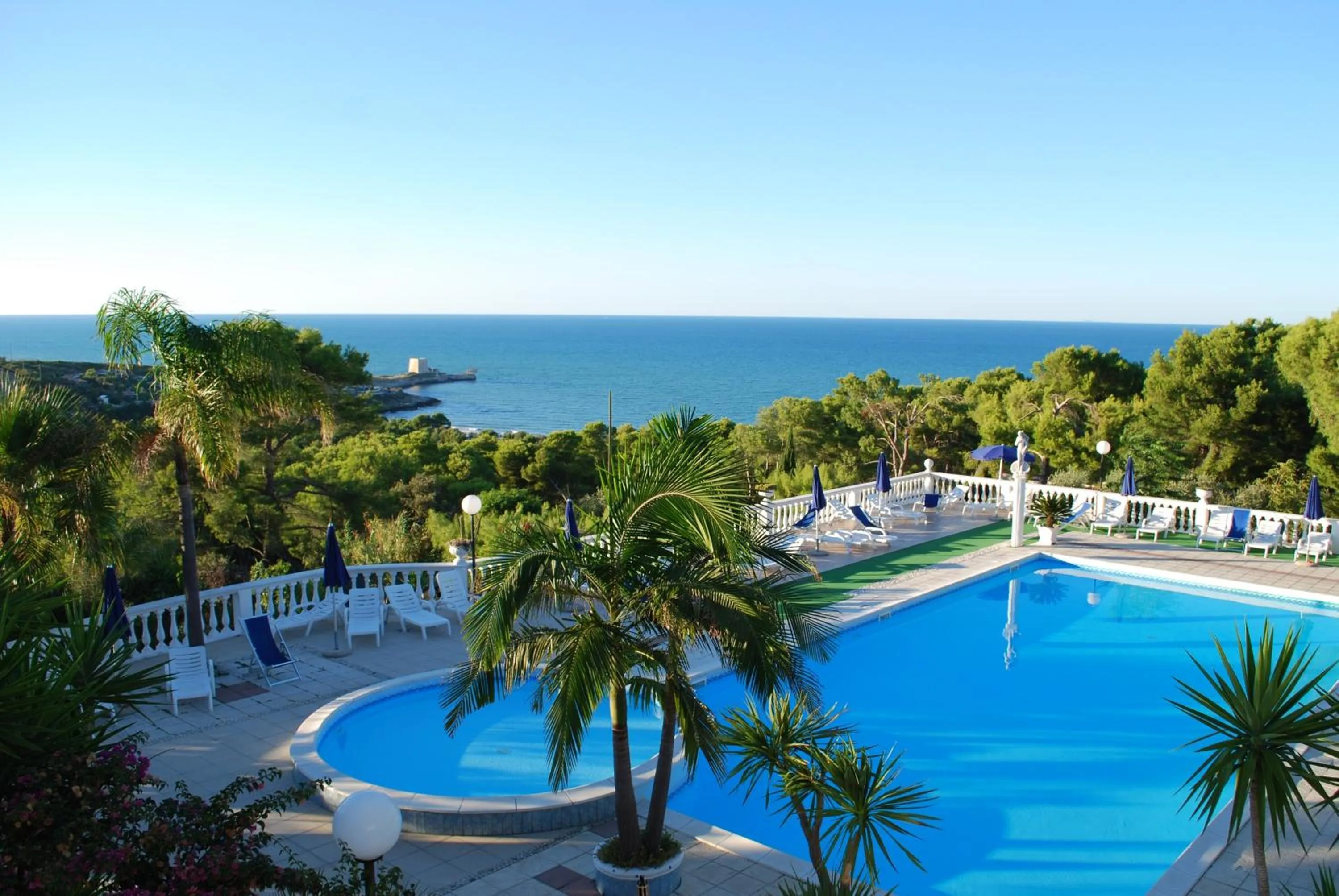 Day in RESIDENCE EMARINE con SERVIZIO SPIAGGIA INCLUSO