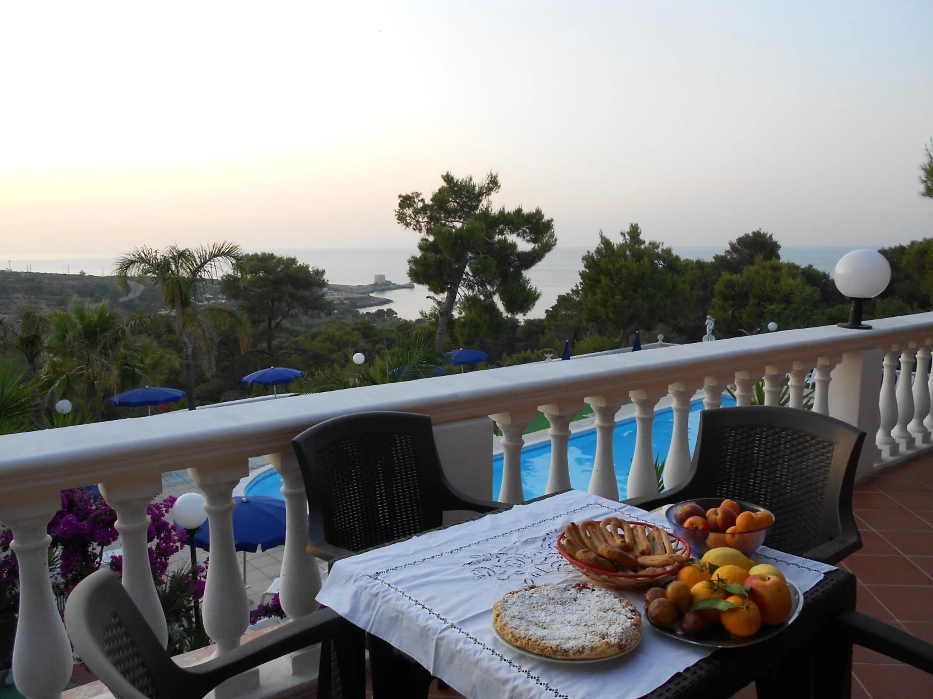 Food in RESIDENCE EMARINE con SERVIZIO SPIAGGIA INCLUSO