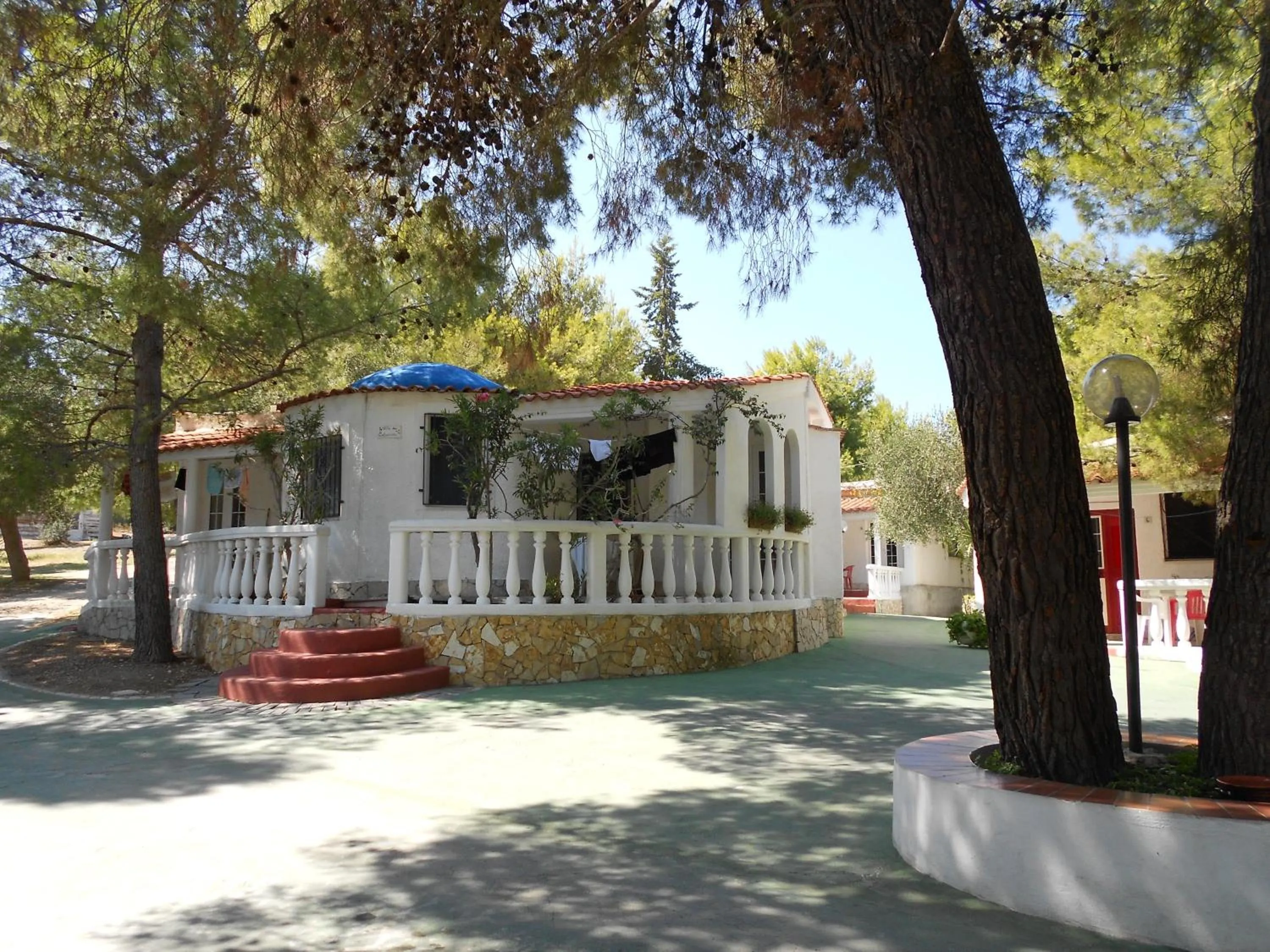 Property building in RESIDENCE EMARINE con SERVIZIO SPIAGGIA INCLUSO