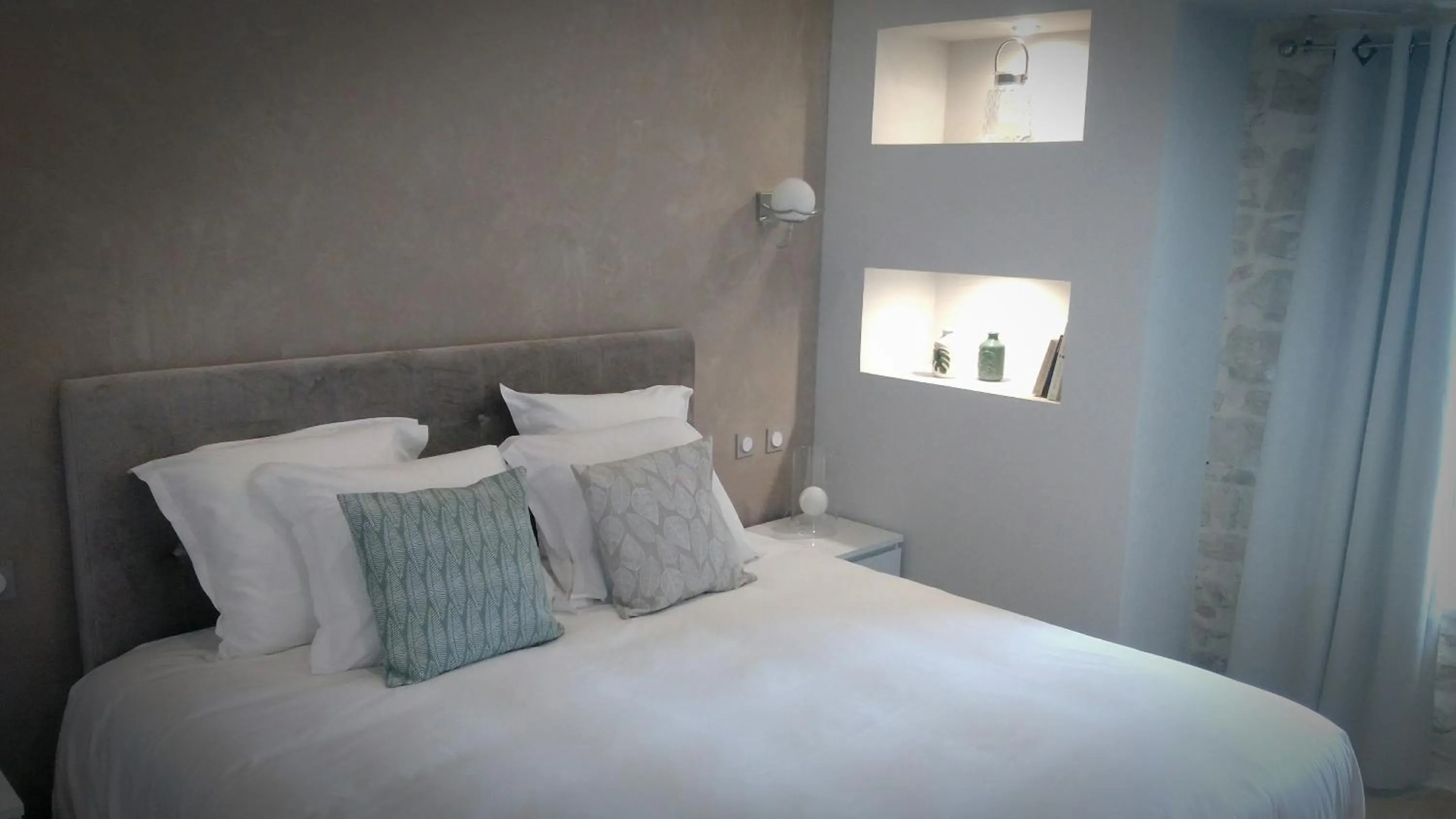 Bedroom in L'hôtel du Couvent