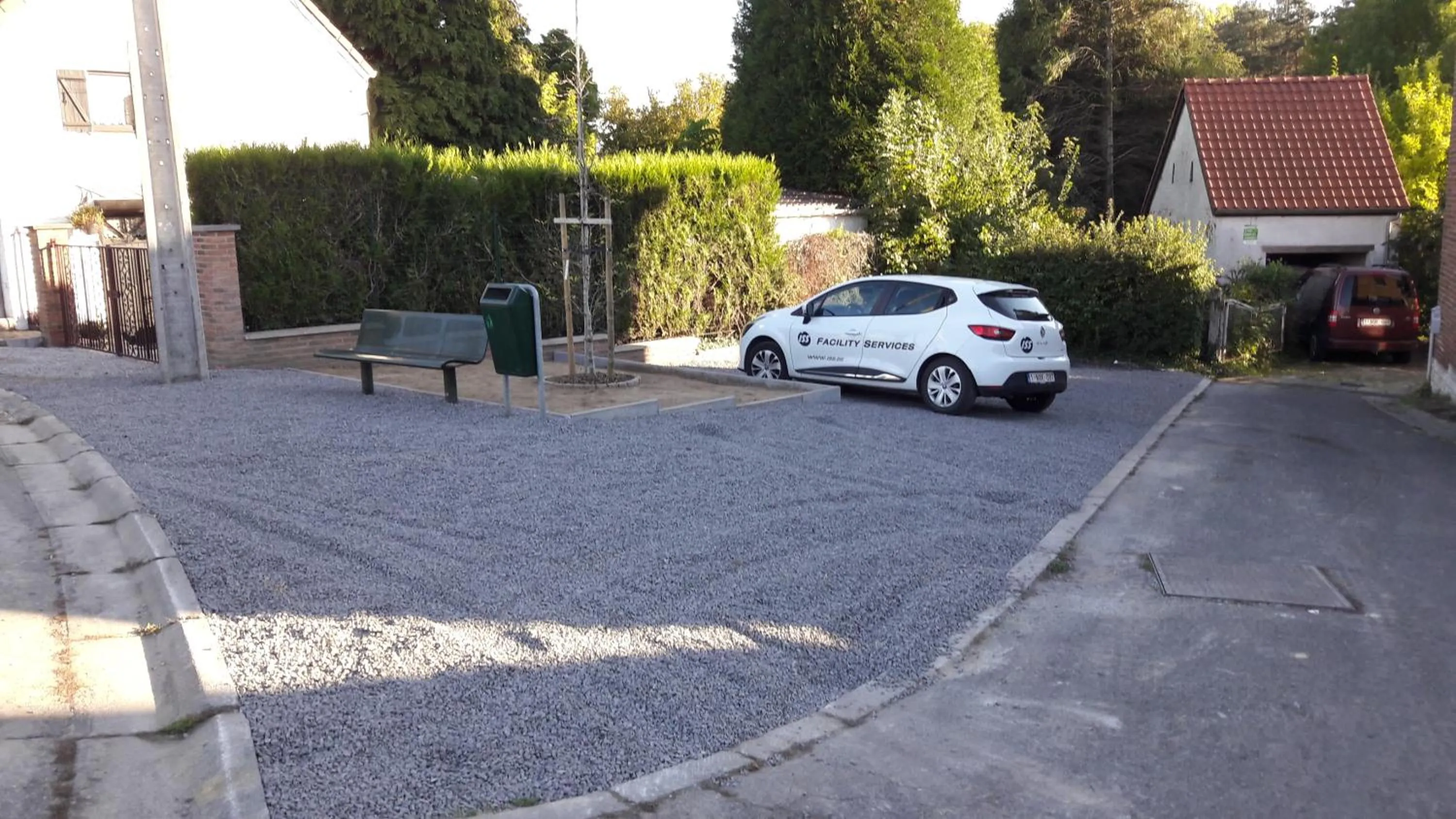 Other in Au trou perdu