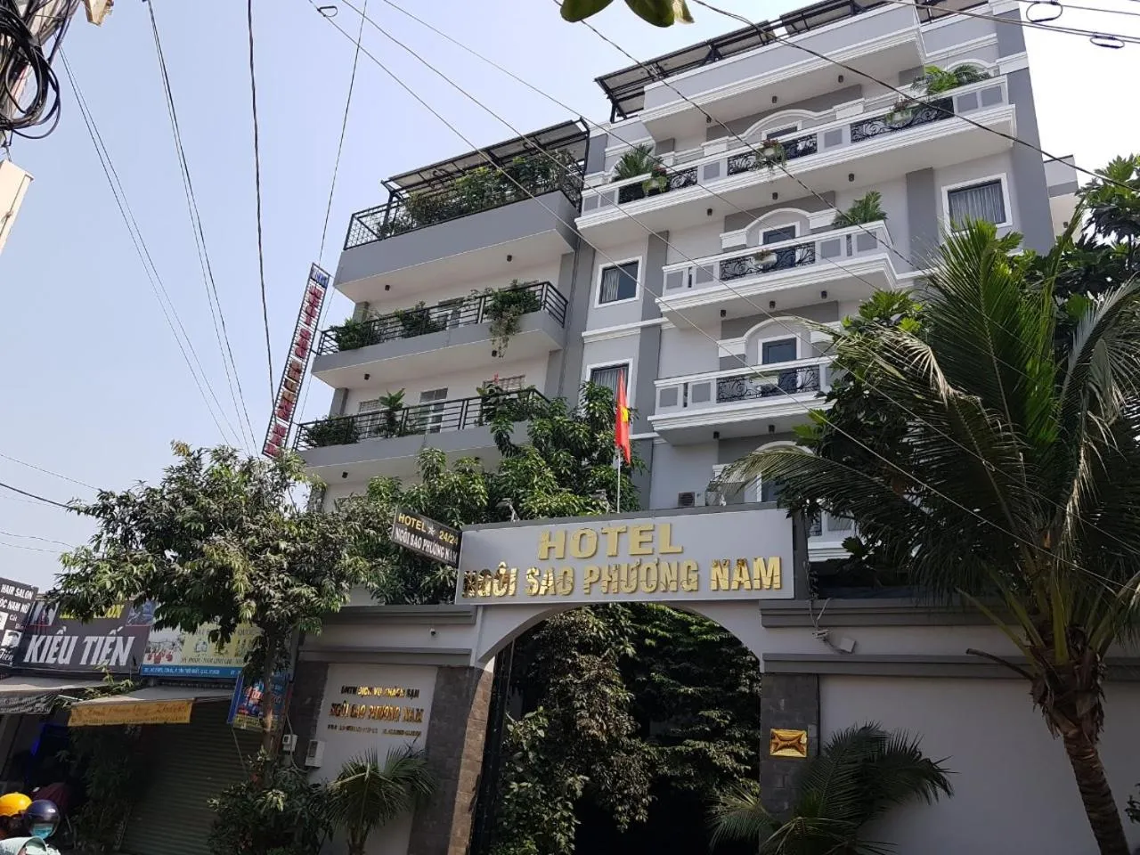 Facade/entrance in Ngoi Sao Phuong Nam Hotel