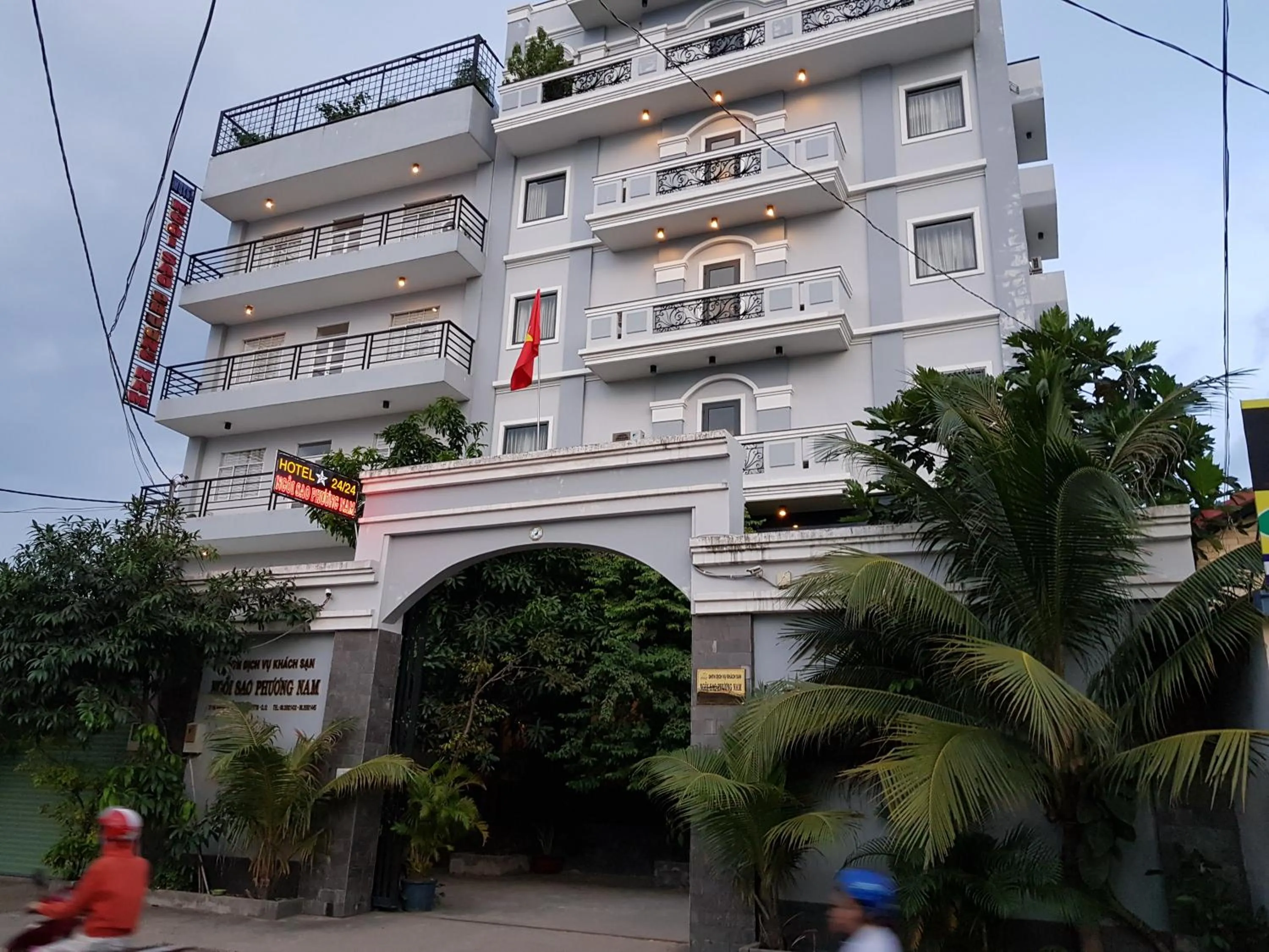 Property building in Ngoi Sao Phuong Nam Hotel