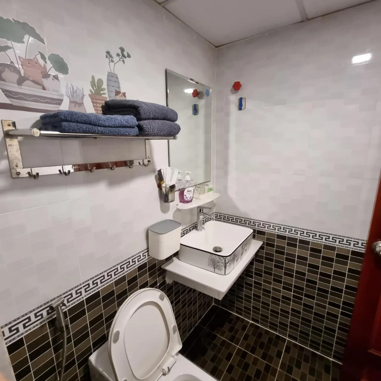 Bathroom in Ngoi Sao Phuong Nam Hotel