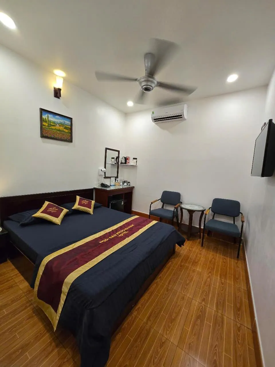 Bed in Ngoi Sao Phuong Nam Hotel