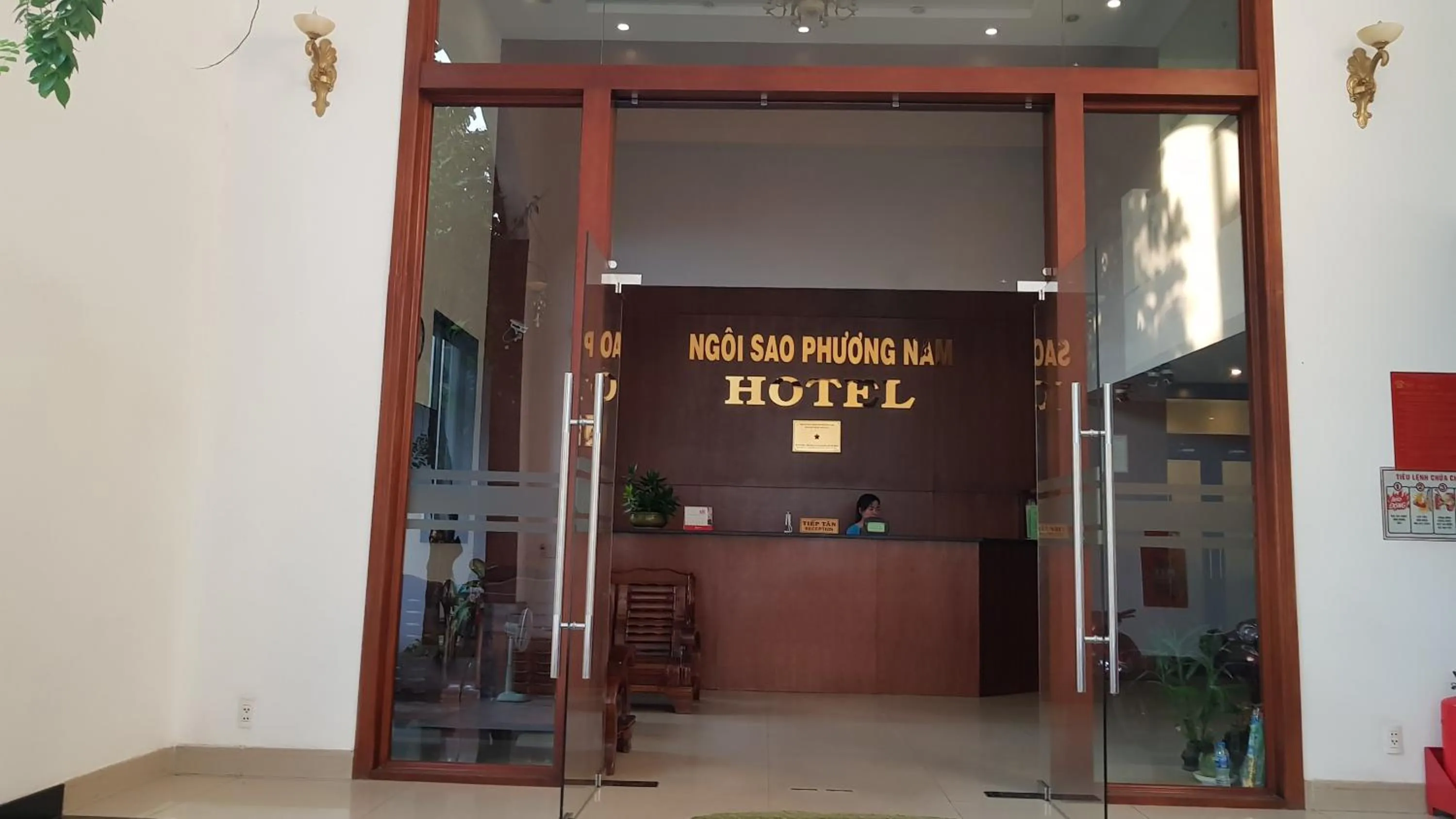 Facade/entrance in Ngoi Sao Phuong Nam Hotel