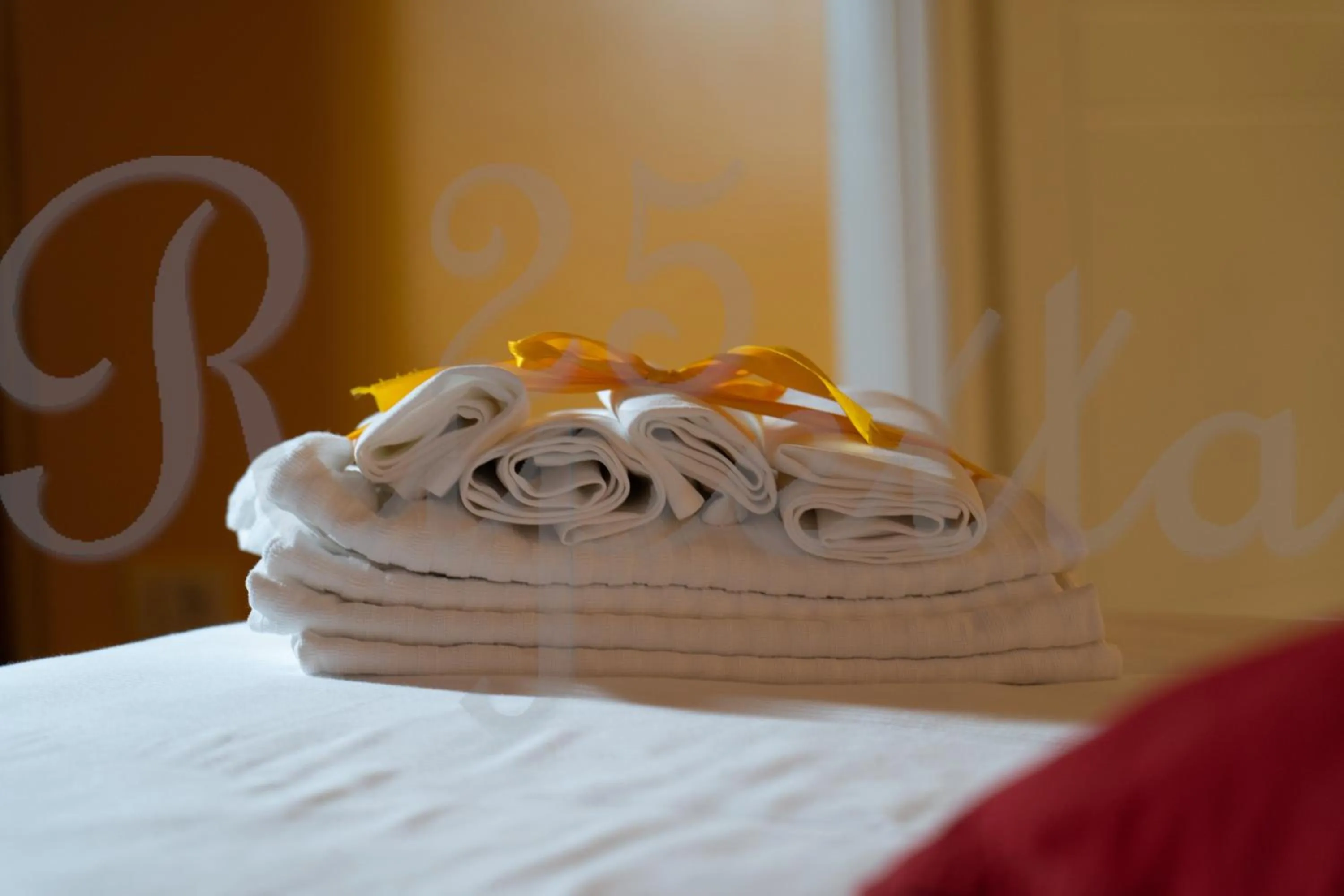 Decorative detail, Bed in Ripetta 25 Prestige Rooms