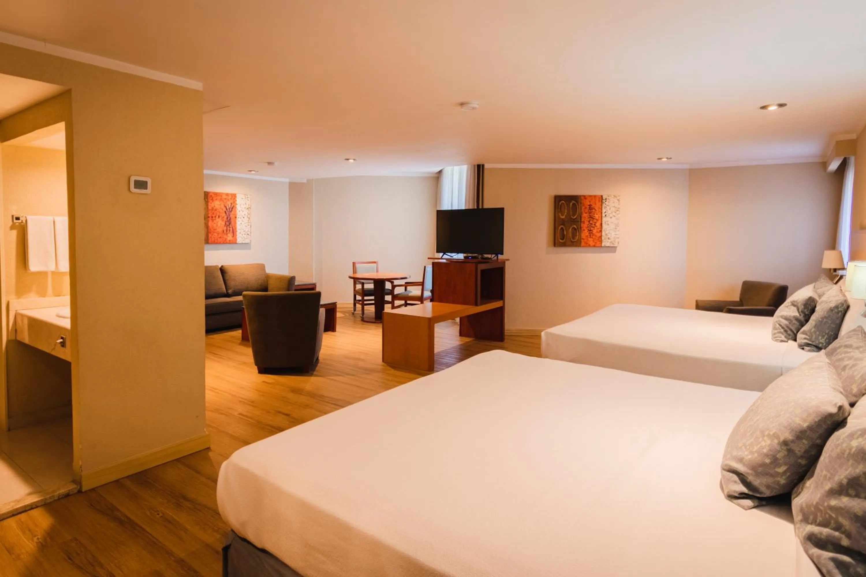 Bedroom, Bed in Hotel Mirabel