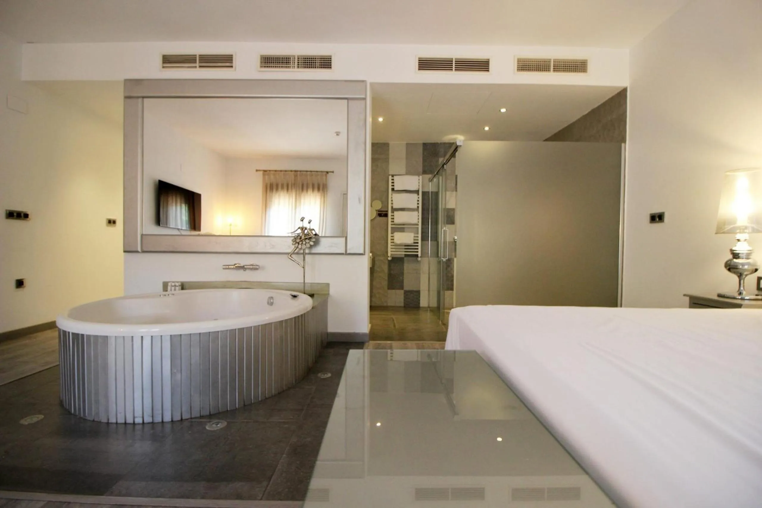 Bathroom, Bed in Villa Xarahiz