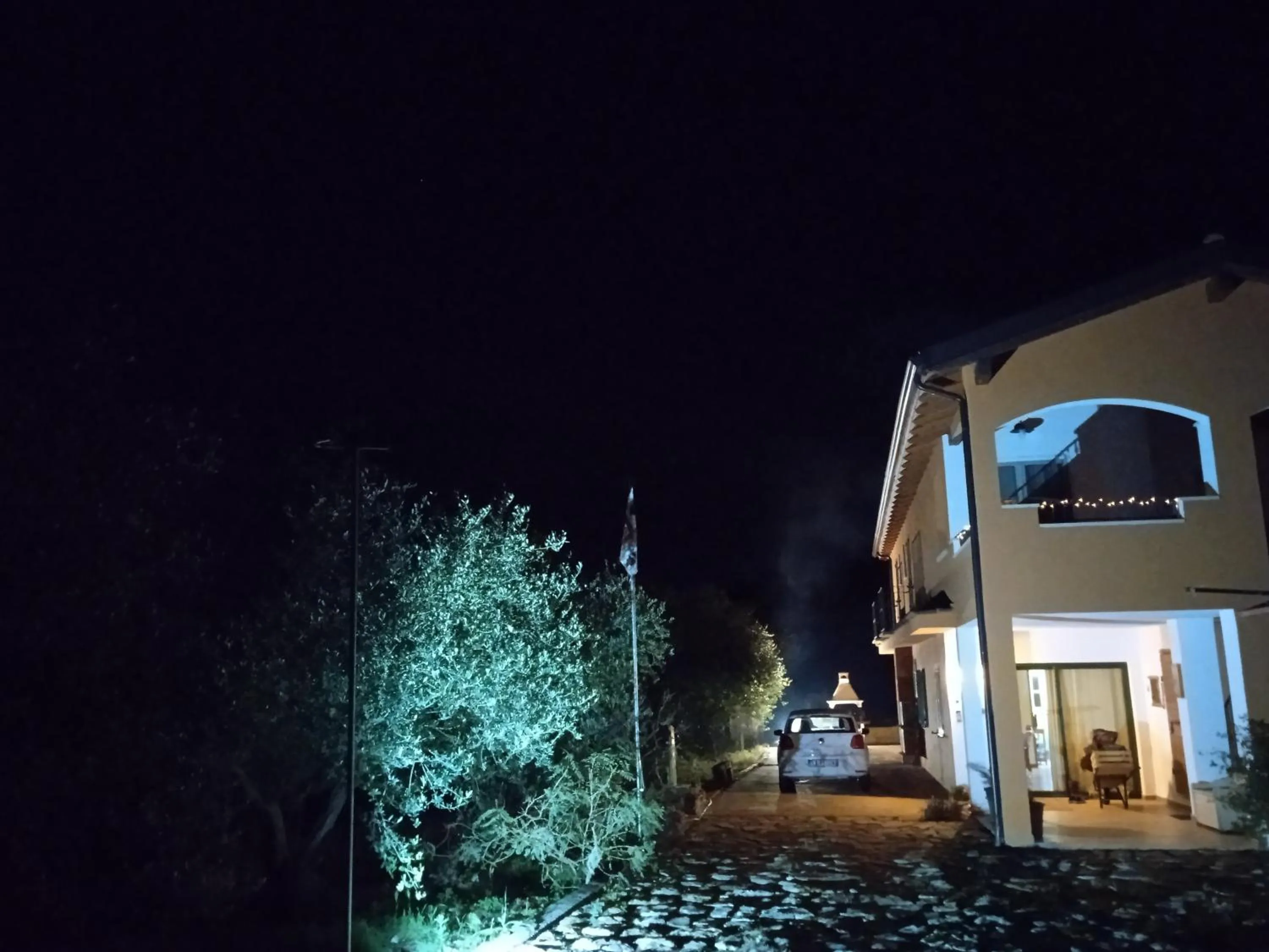 Property building in B&B PIBITZOI