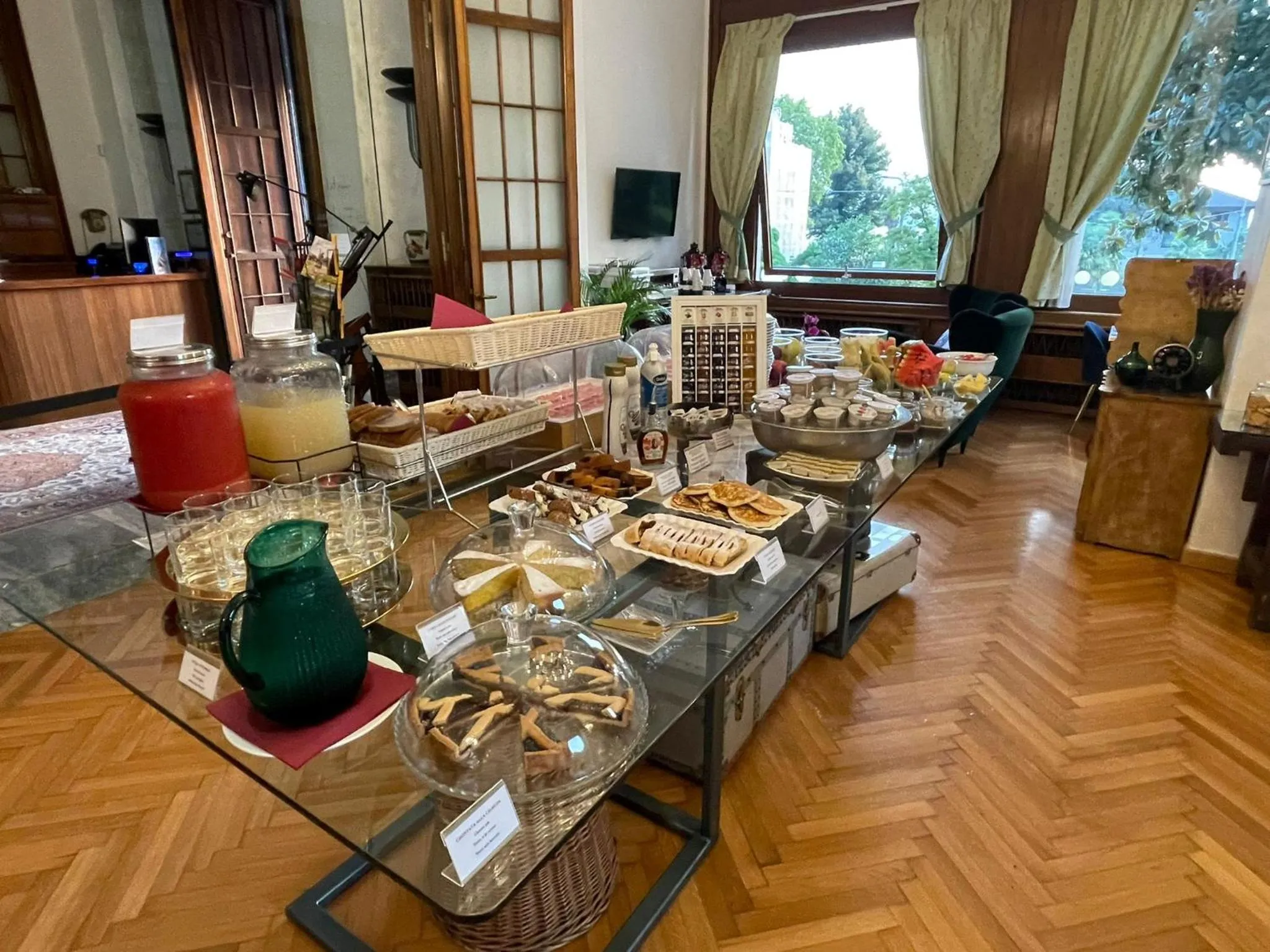 Breakfast in Hotel La Fontana