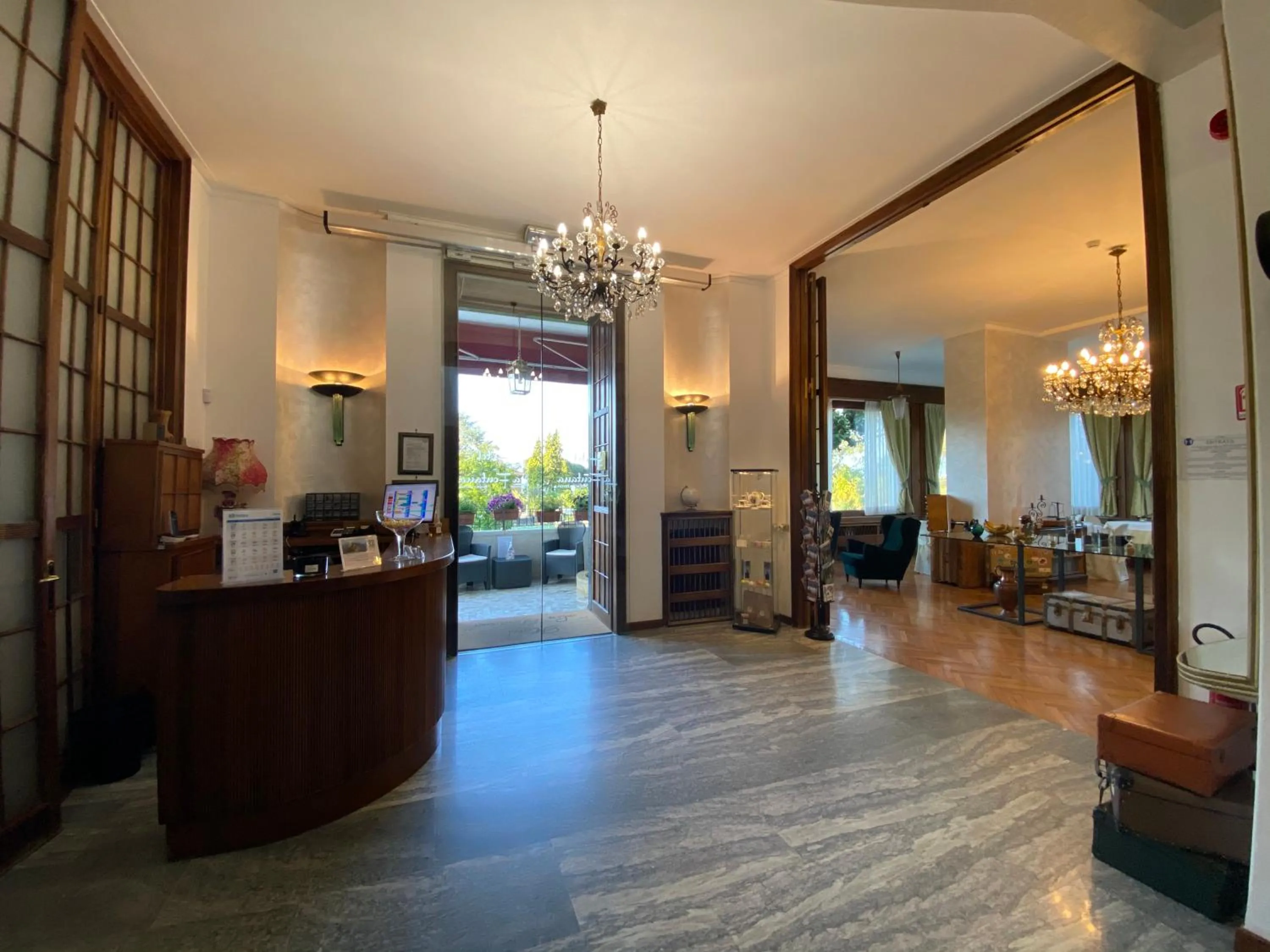 Lobby or reception in Hotel La Fontana