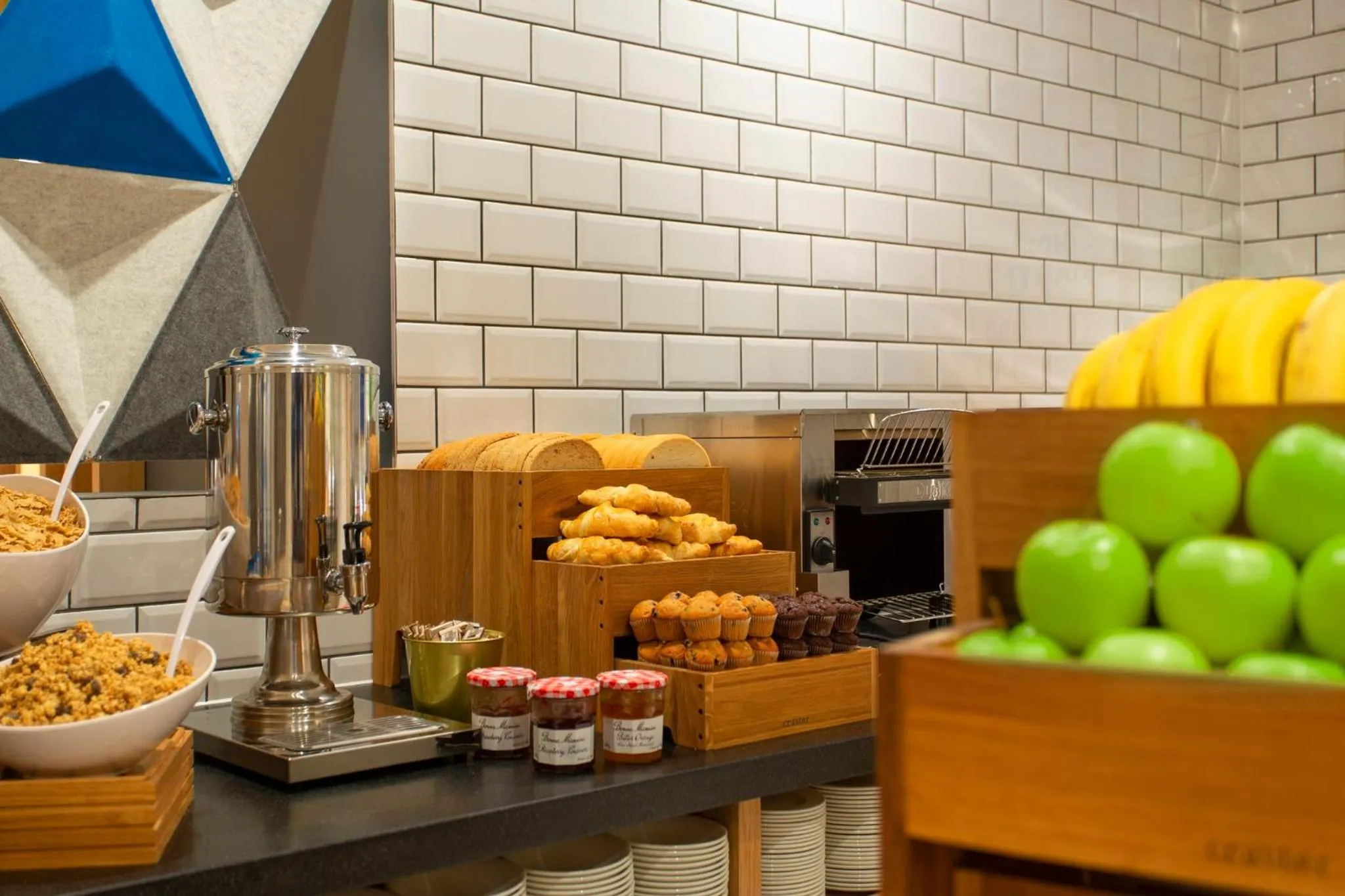 Breakfast in Holiday Inn Express Cheltenham Town Centre by IHG