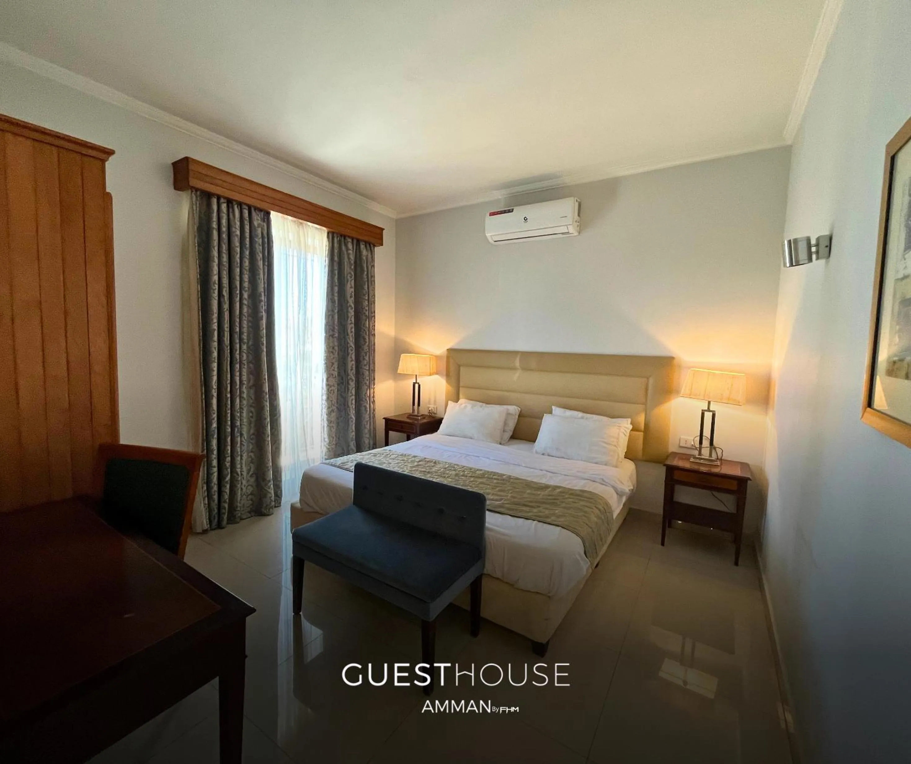 Bedroom, Bed in Guest House Hotel Amman by FHM