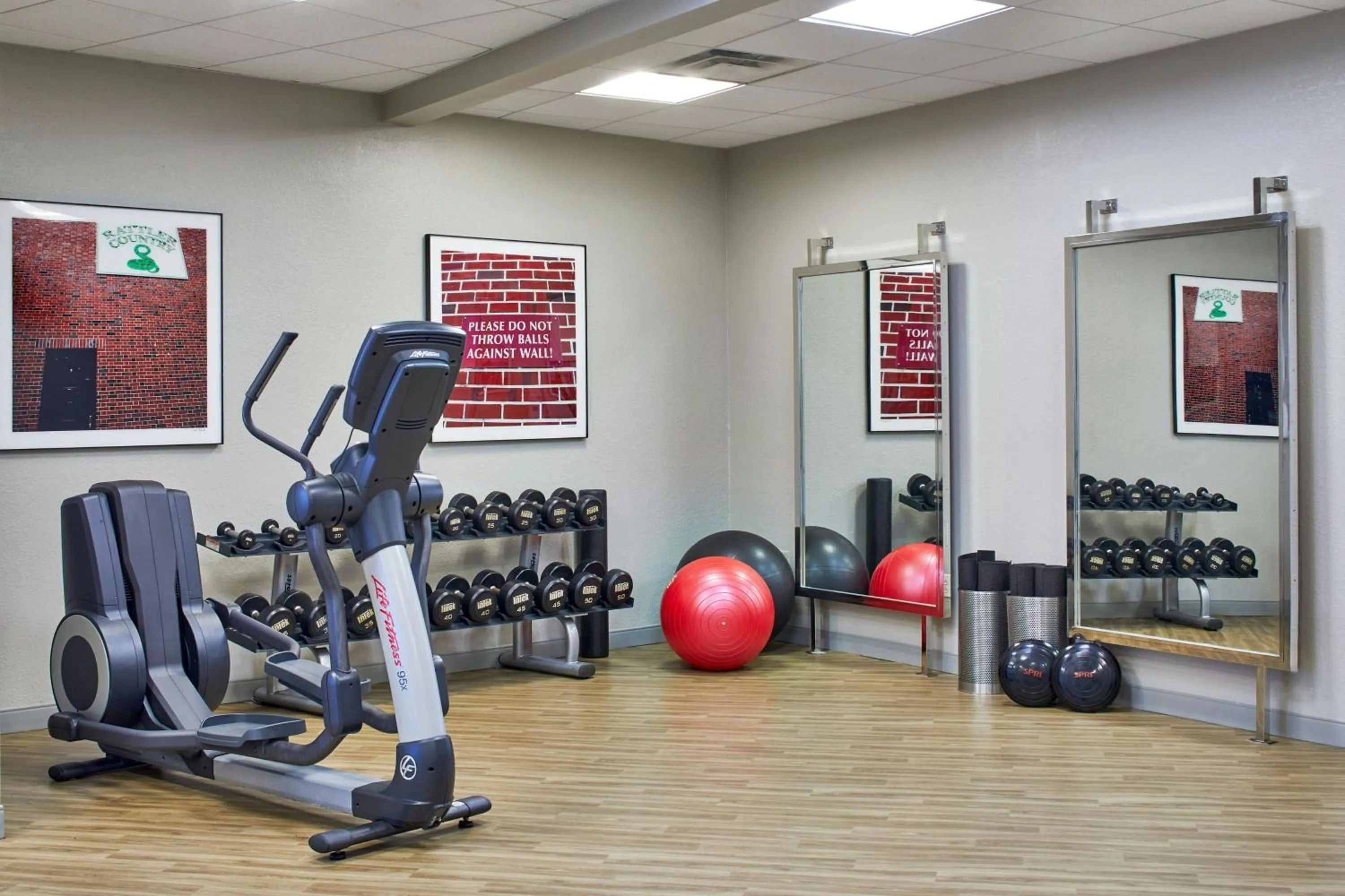 Fitness centre/facilities in Four Points by Sheraton Tallahassee Downtown