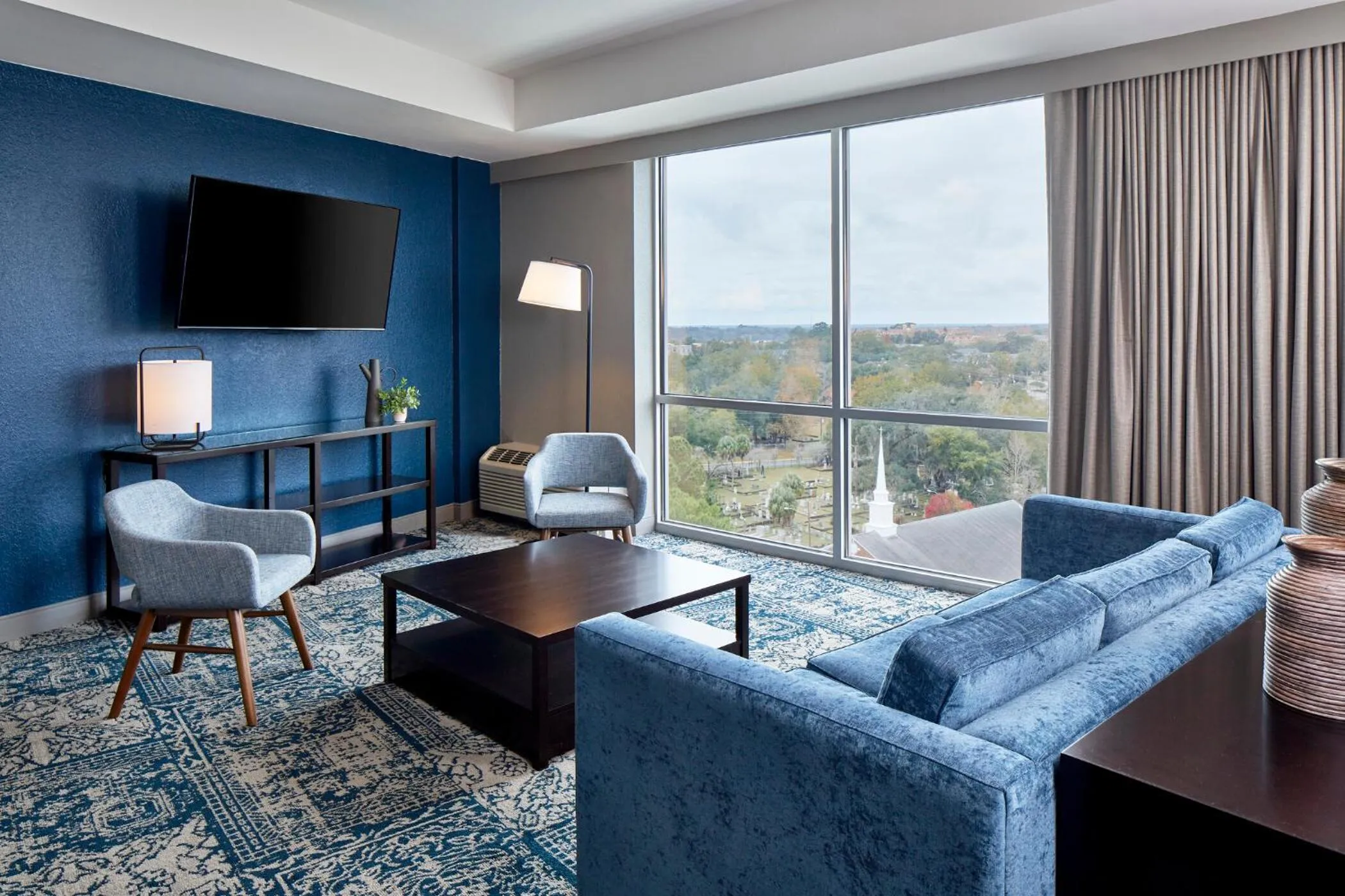 Living room in Four Points by Sheraton Tallahassee Downtown