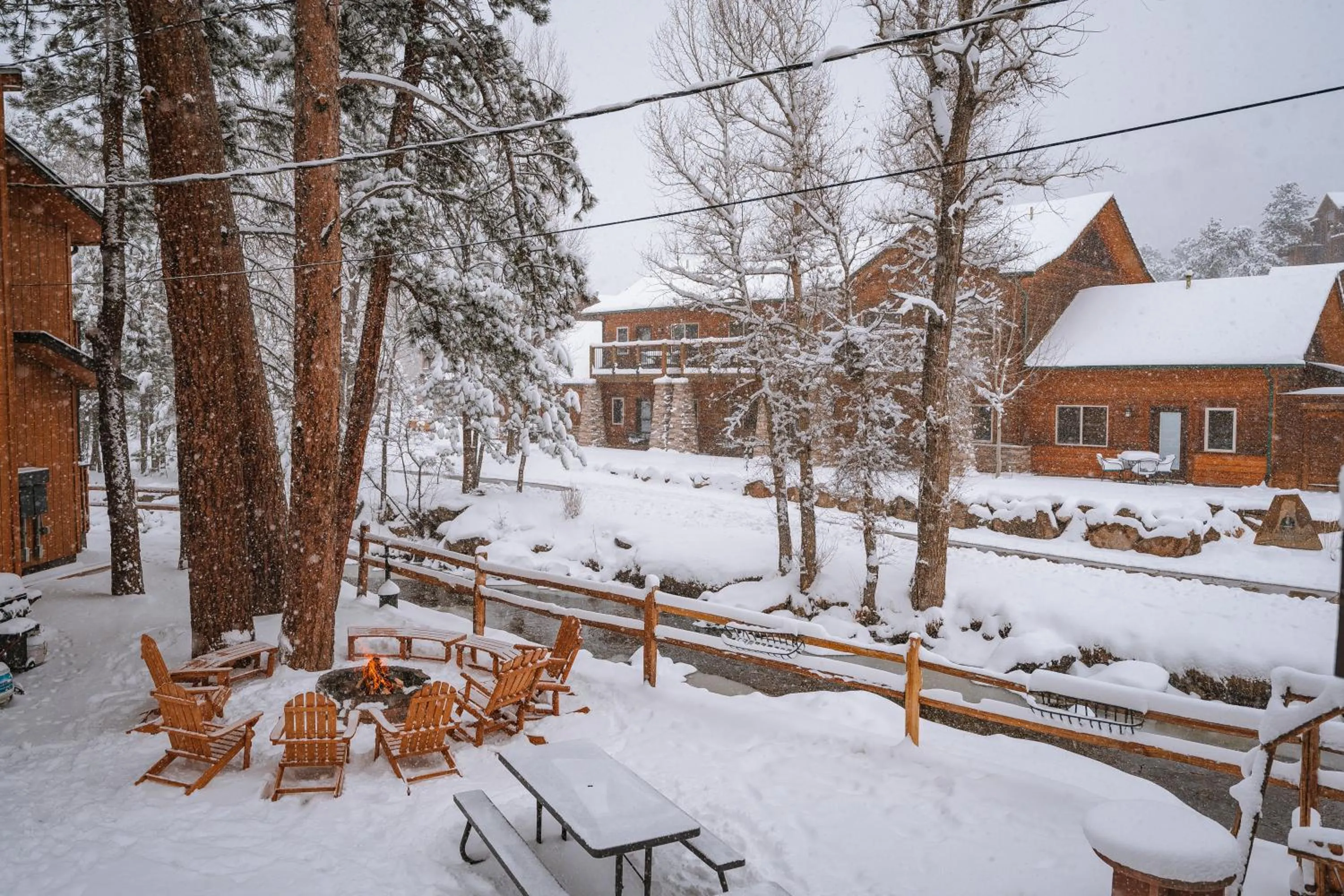 Murphy's River Lodge