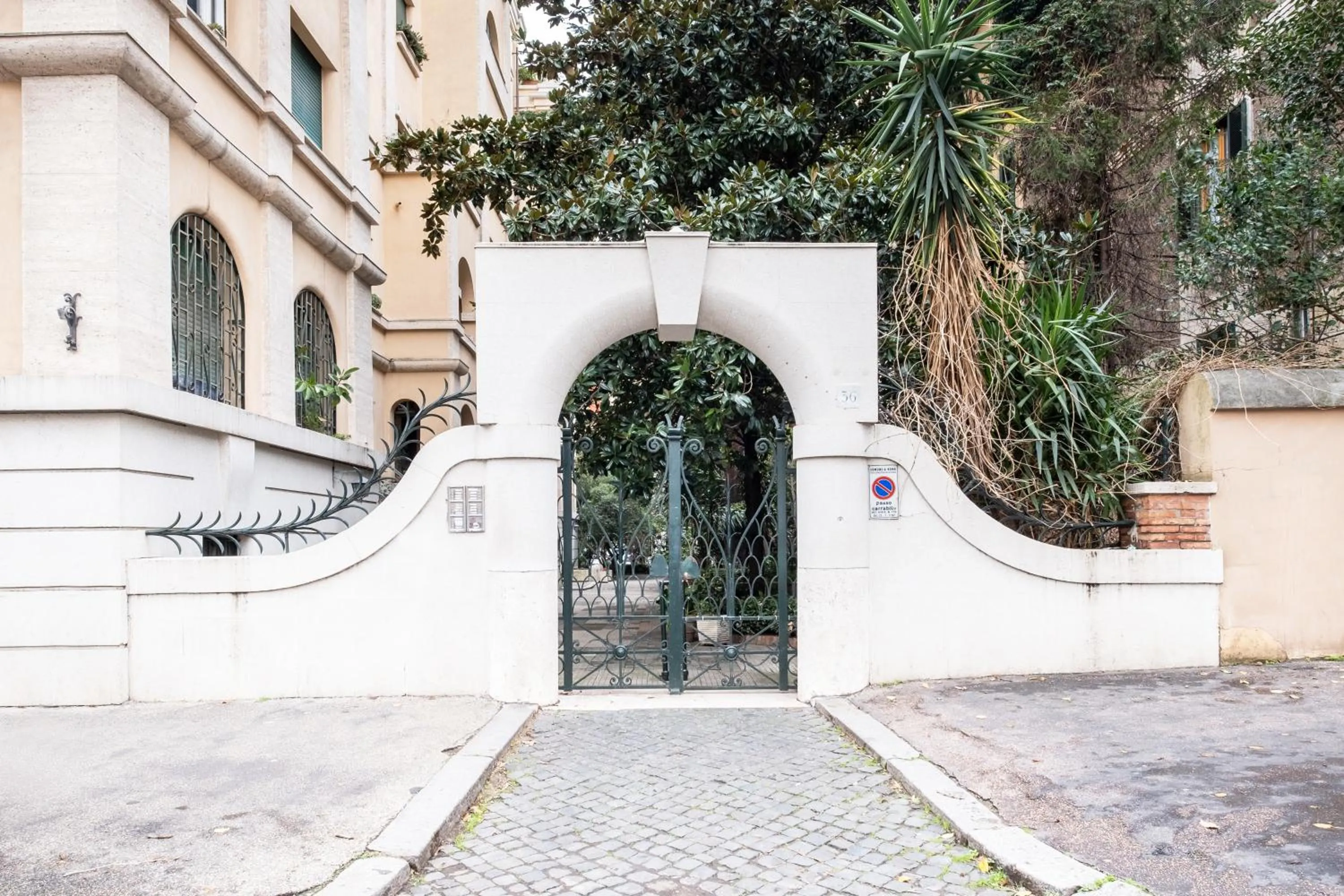 Property building in Vatican36 Guest House