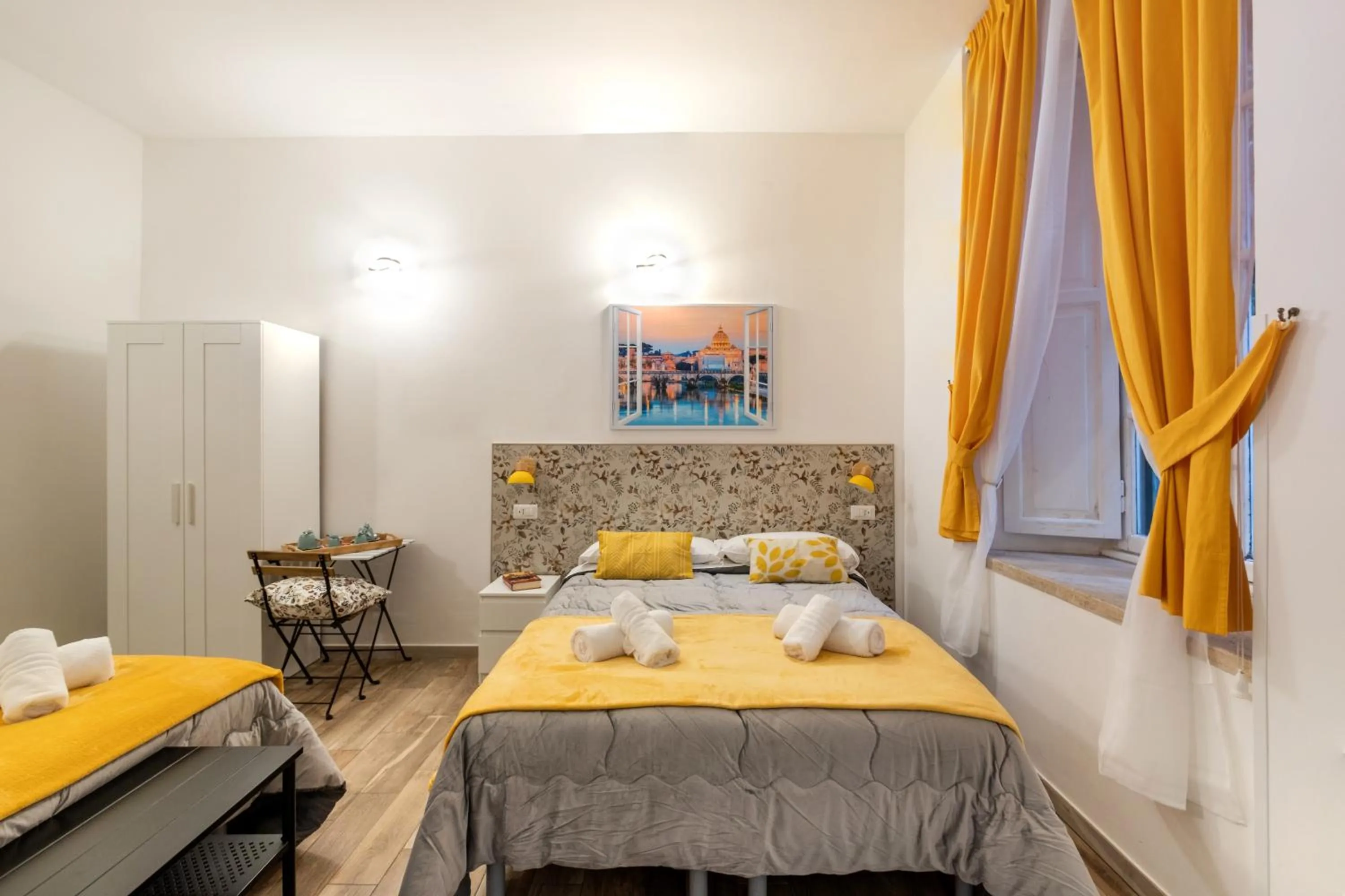 View (from property/room), Bed in Vatican36 Guest House