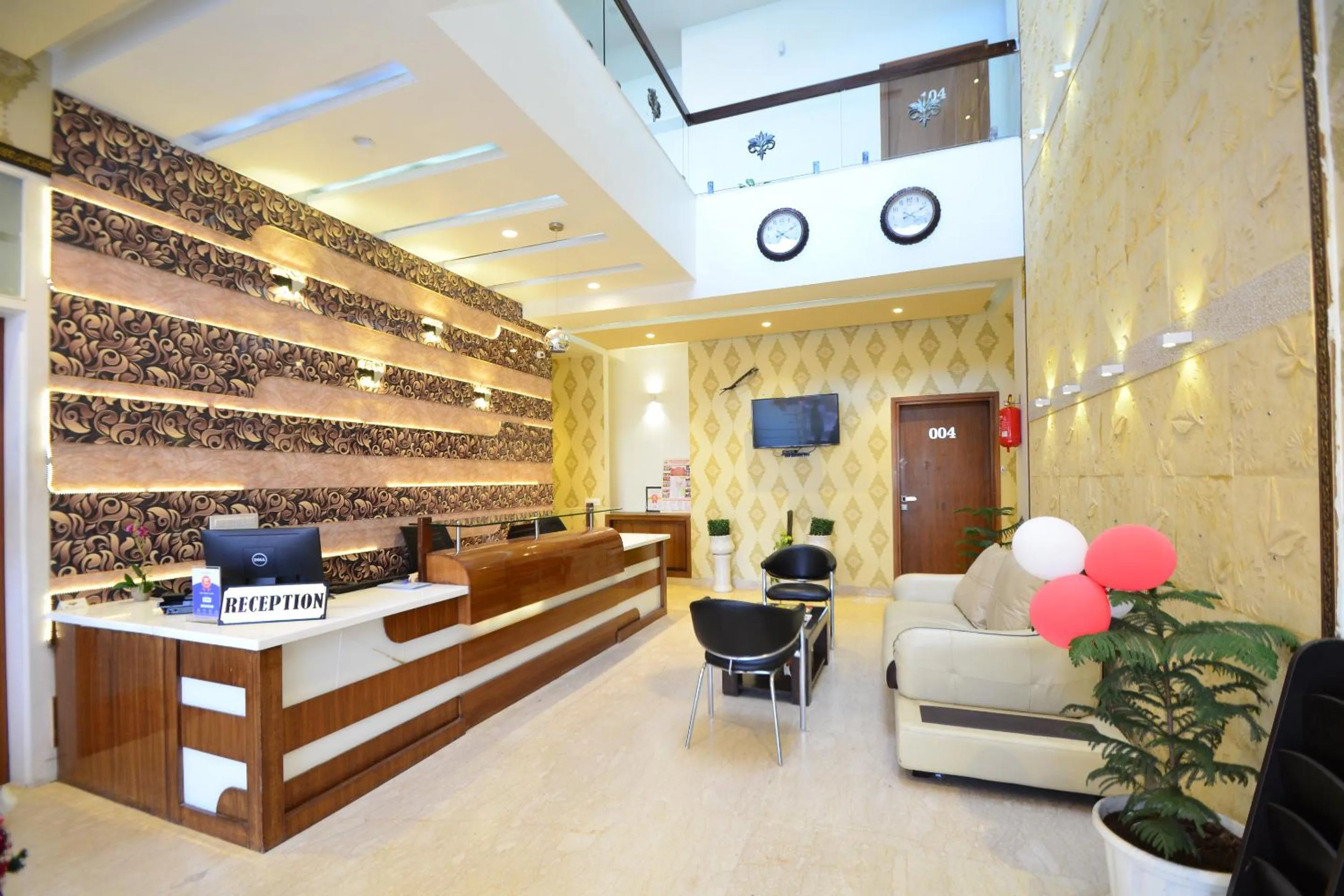 Lobby or reception in Hotel Sapphire World