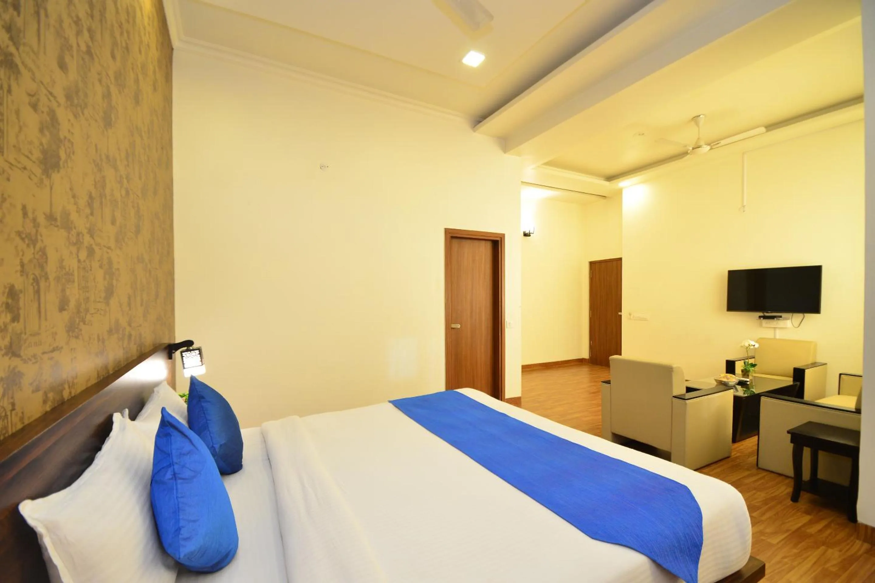 Bedroom in Hotel Sapphire World