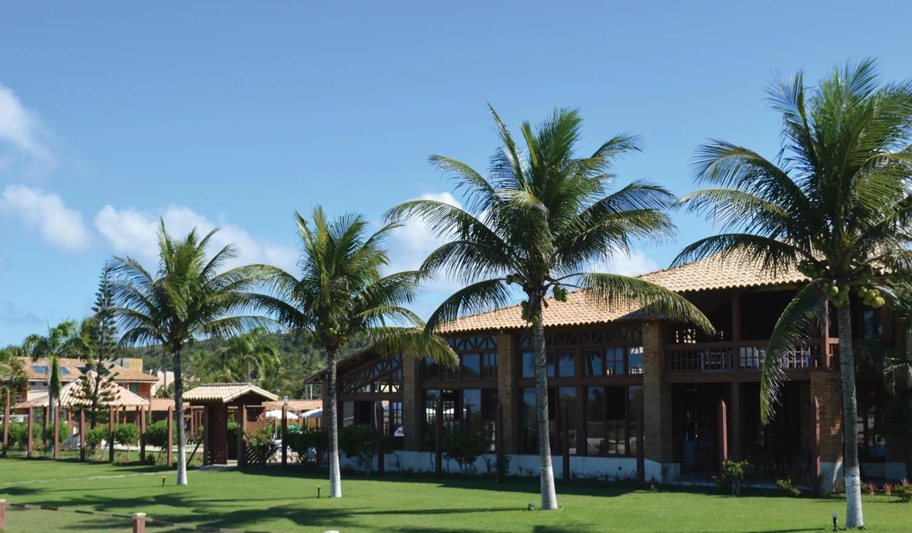 Facade/entrance in Sueds Cabralia