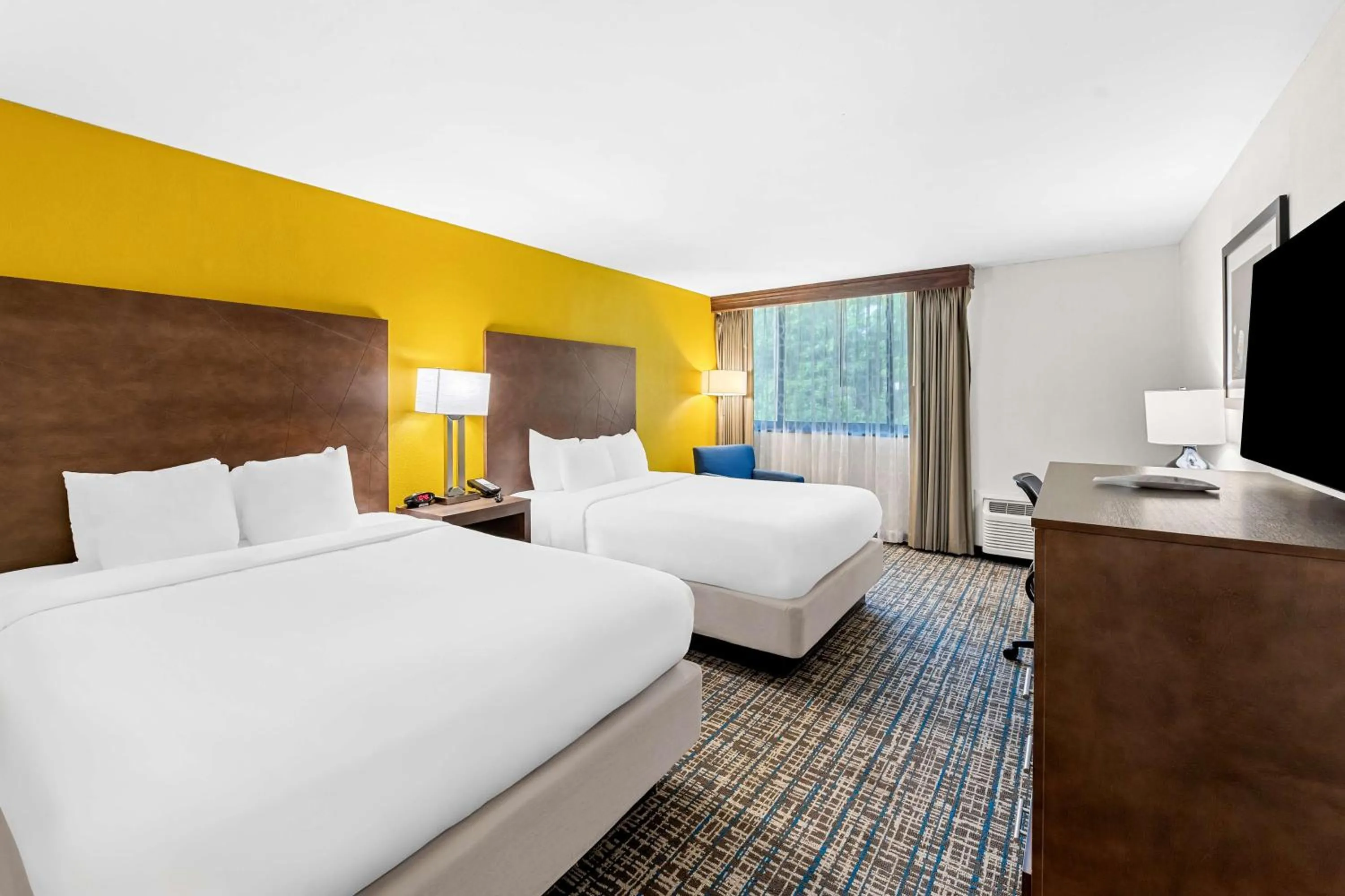 Bedroom, Bed in Best Western Inn at Ramsey