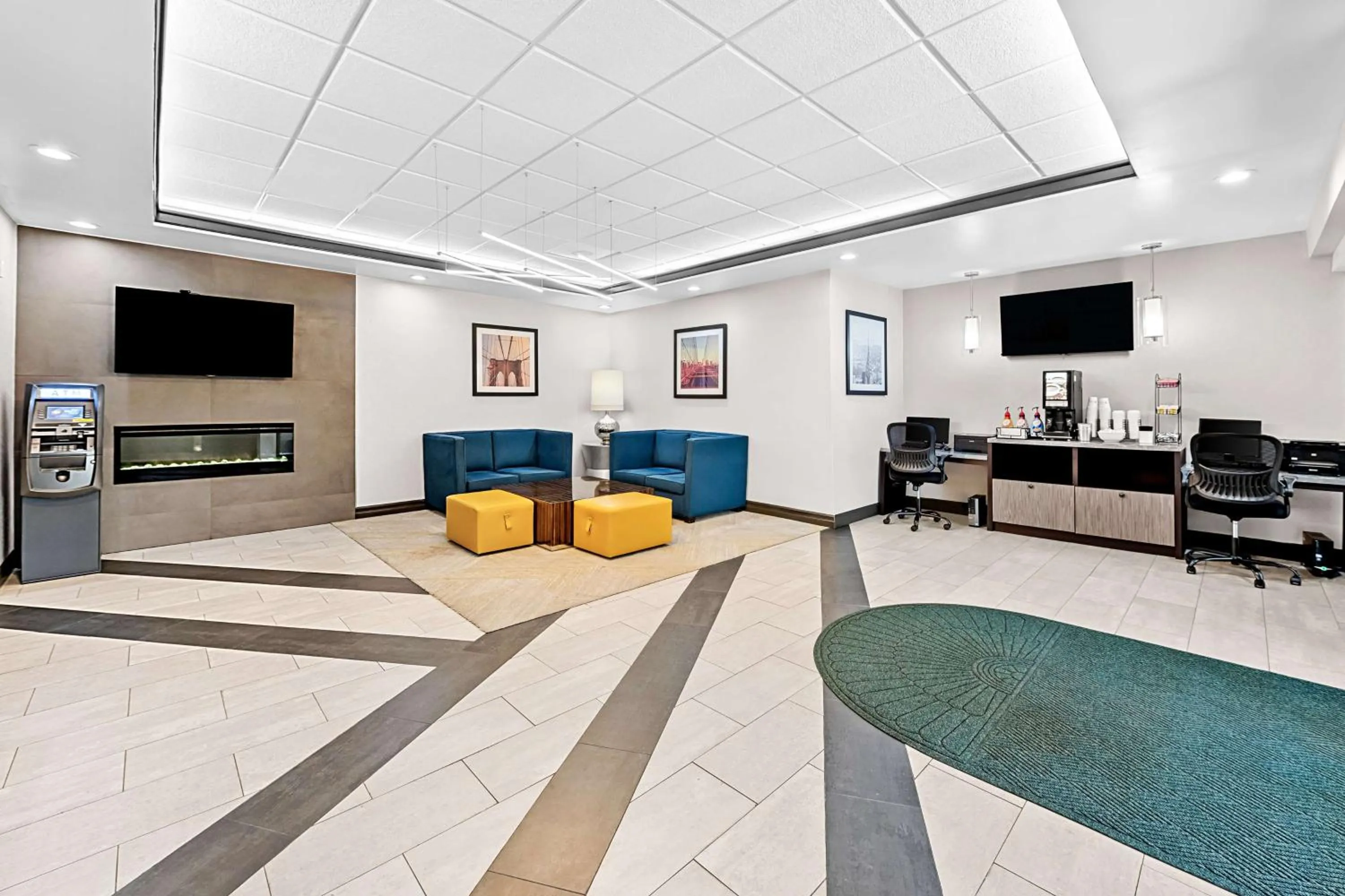 Lobby or reception in Best Western Inn at Ramsey