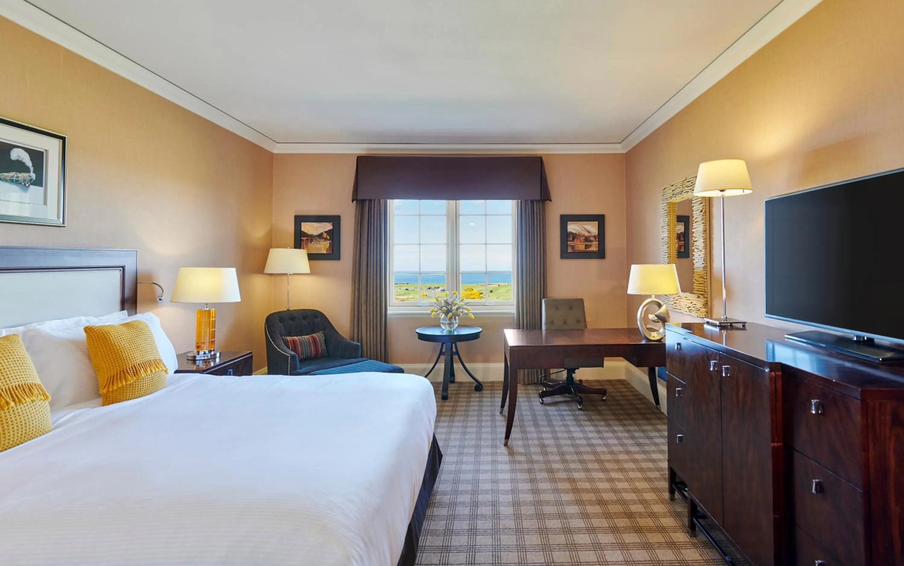 Photo of the whole room, Bed in Fairmont St Andrews, Scotland