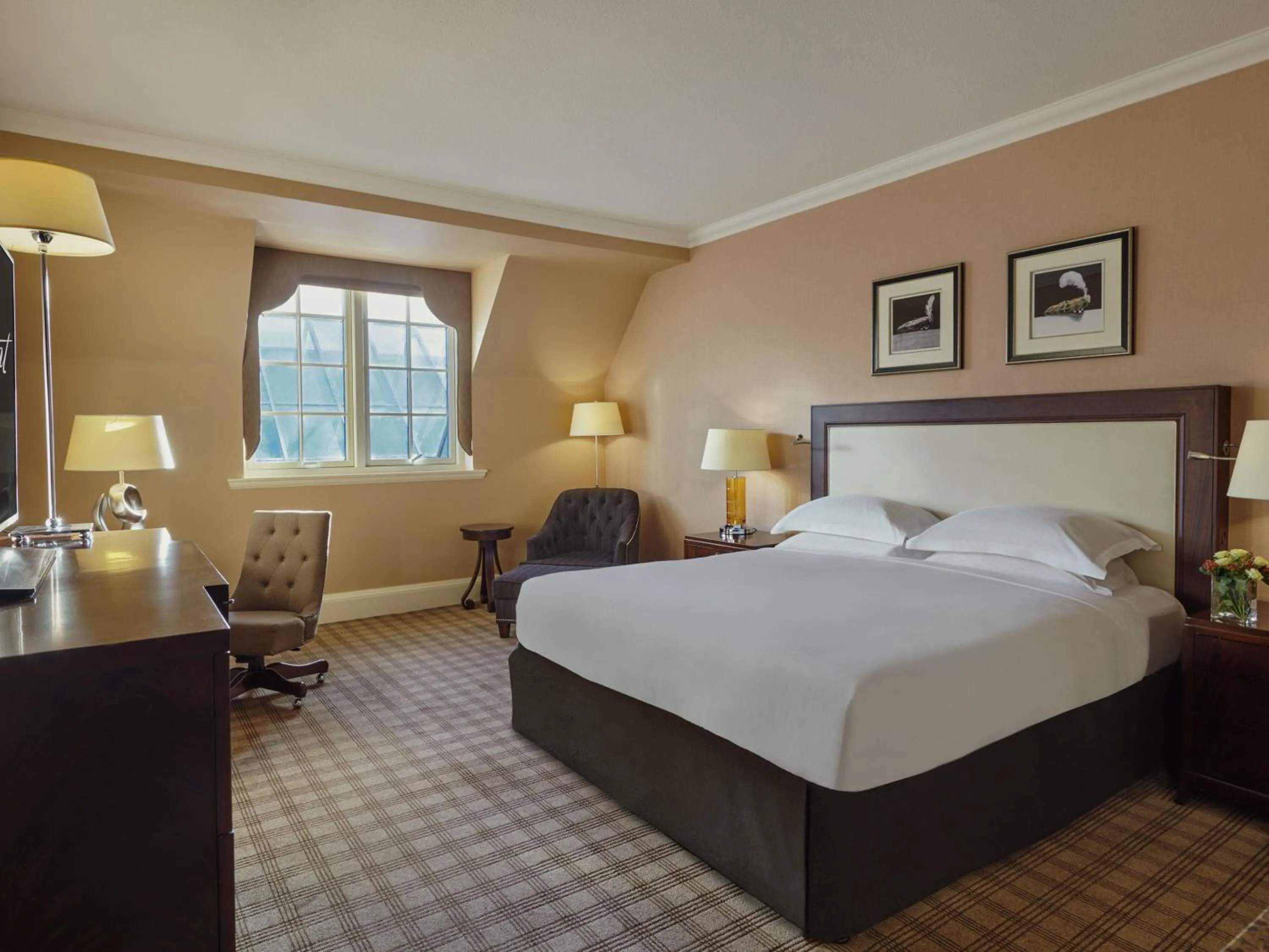 Bedroom, Bed in Fairmont St Andrews, Scotland